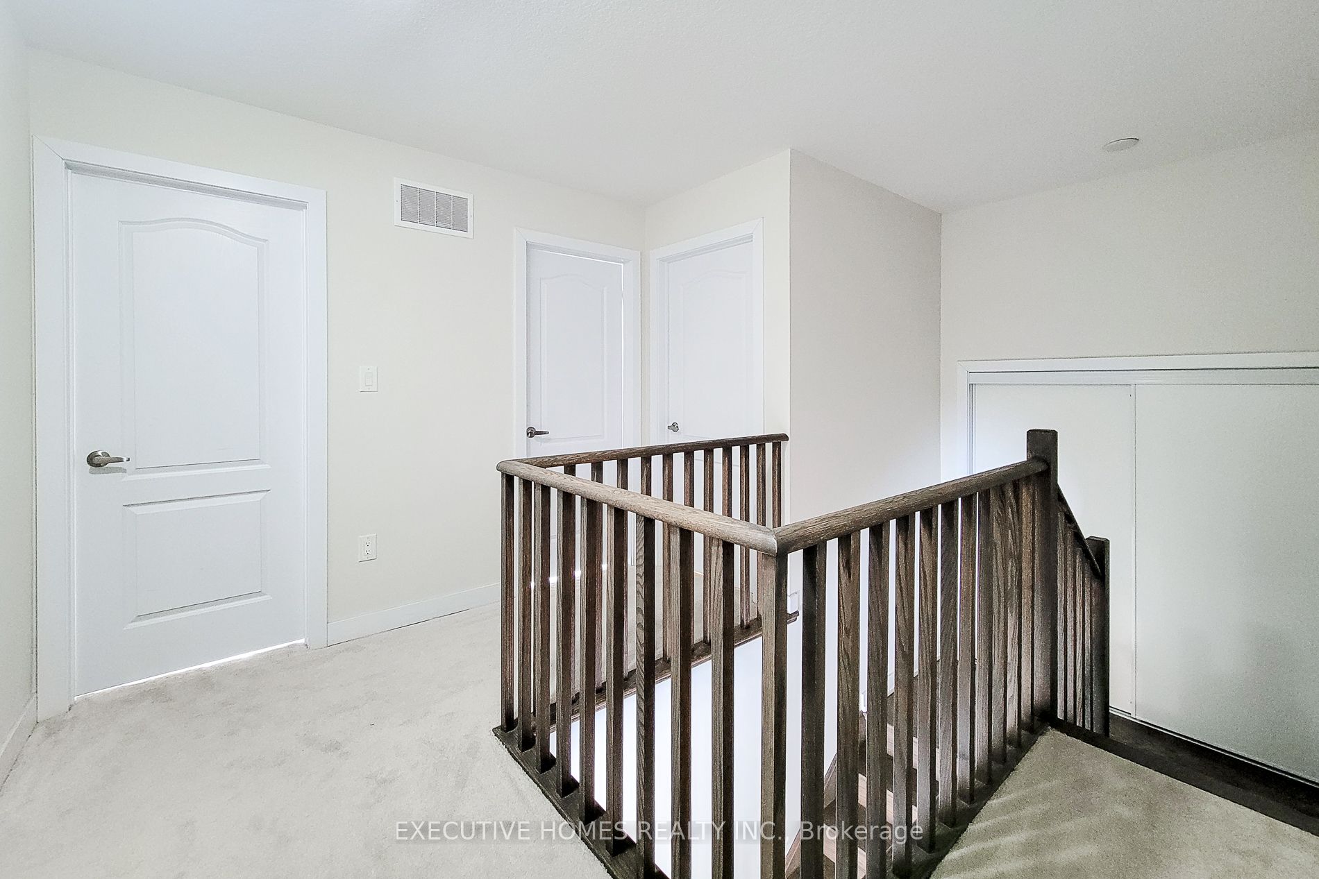 33 Wintergreen Crescent Property Photo 30