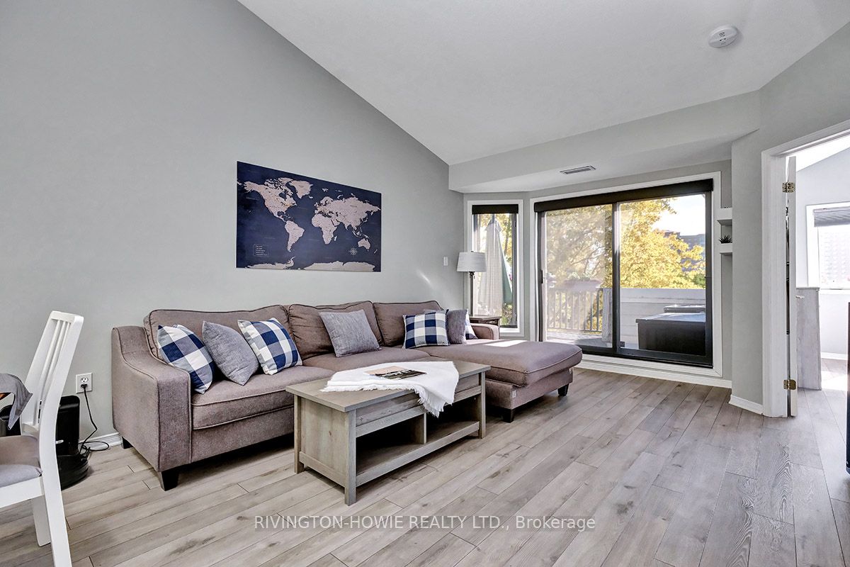 36 Robson Court Property Photo 6