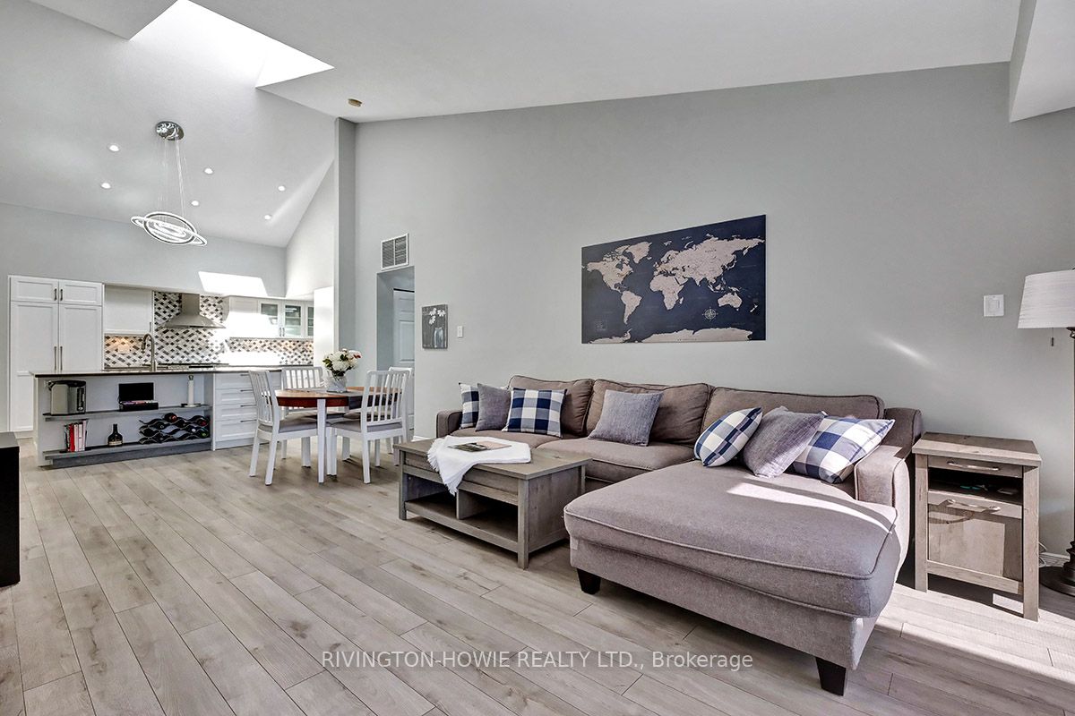 36 Robson Court Property Photo 8