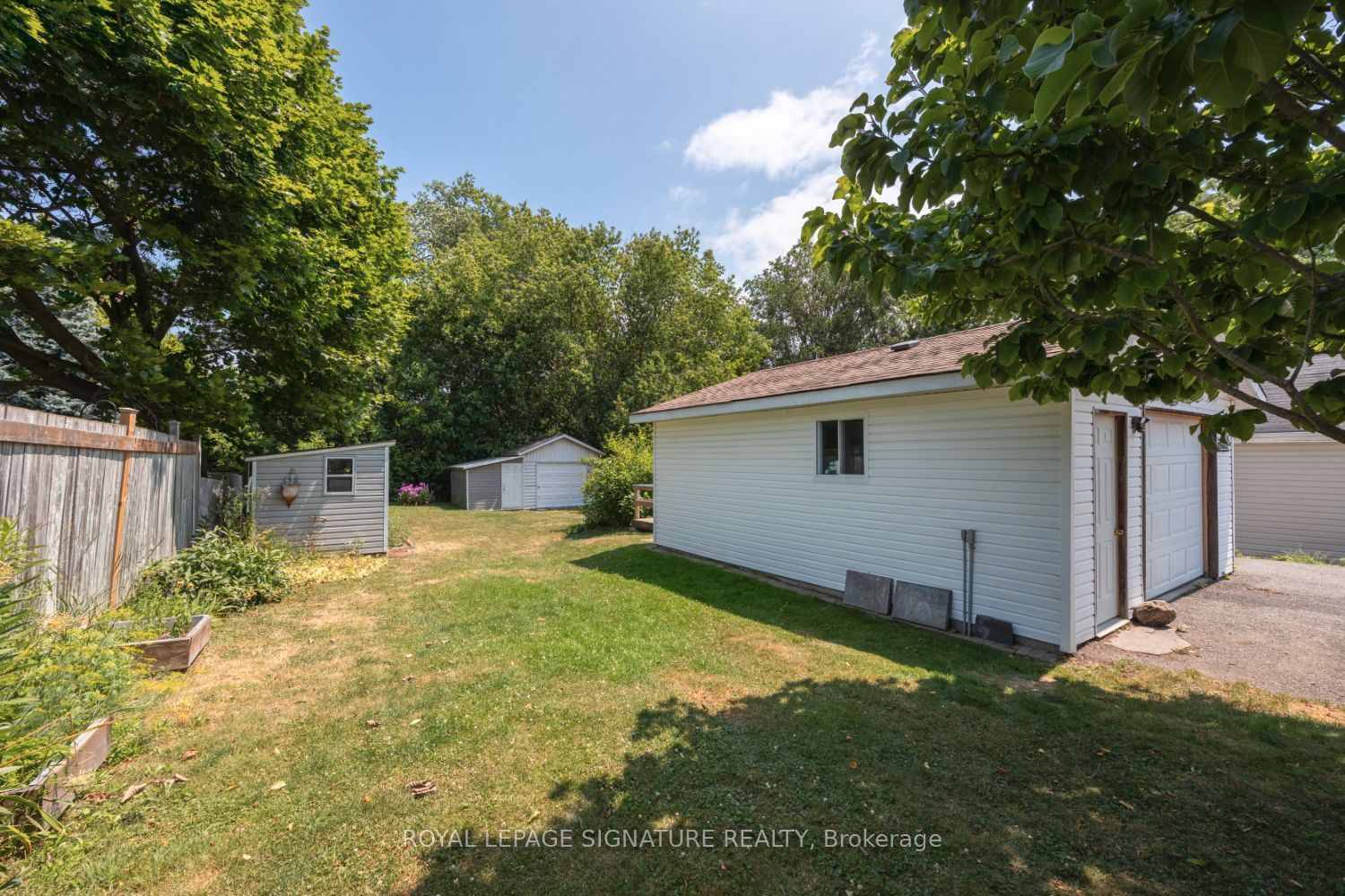 87 Hope Street S Property Photo 27