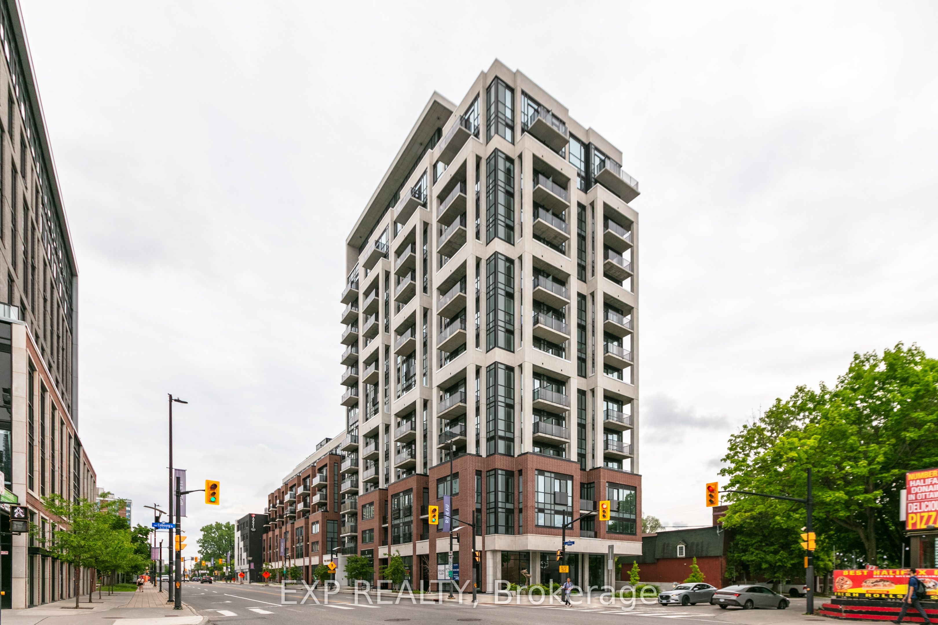 560 Rideau Street 421