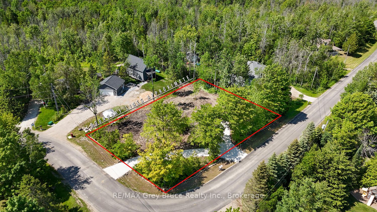 11 Miller Lake Shore Road Property Photo 16