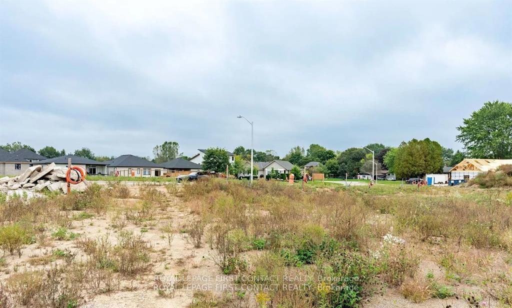 15 Hemlock Drive Property Photo 1