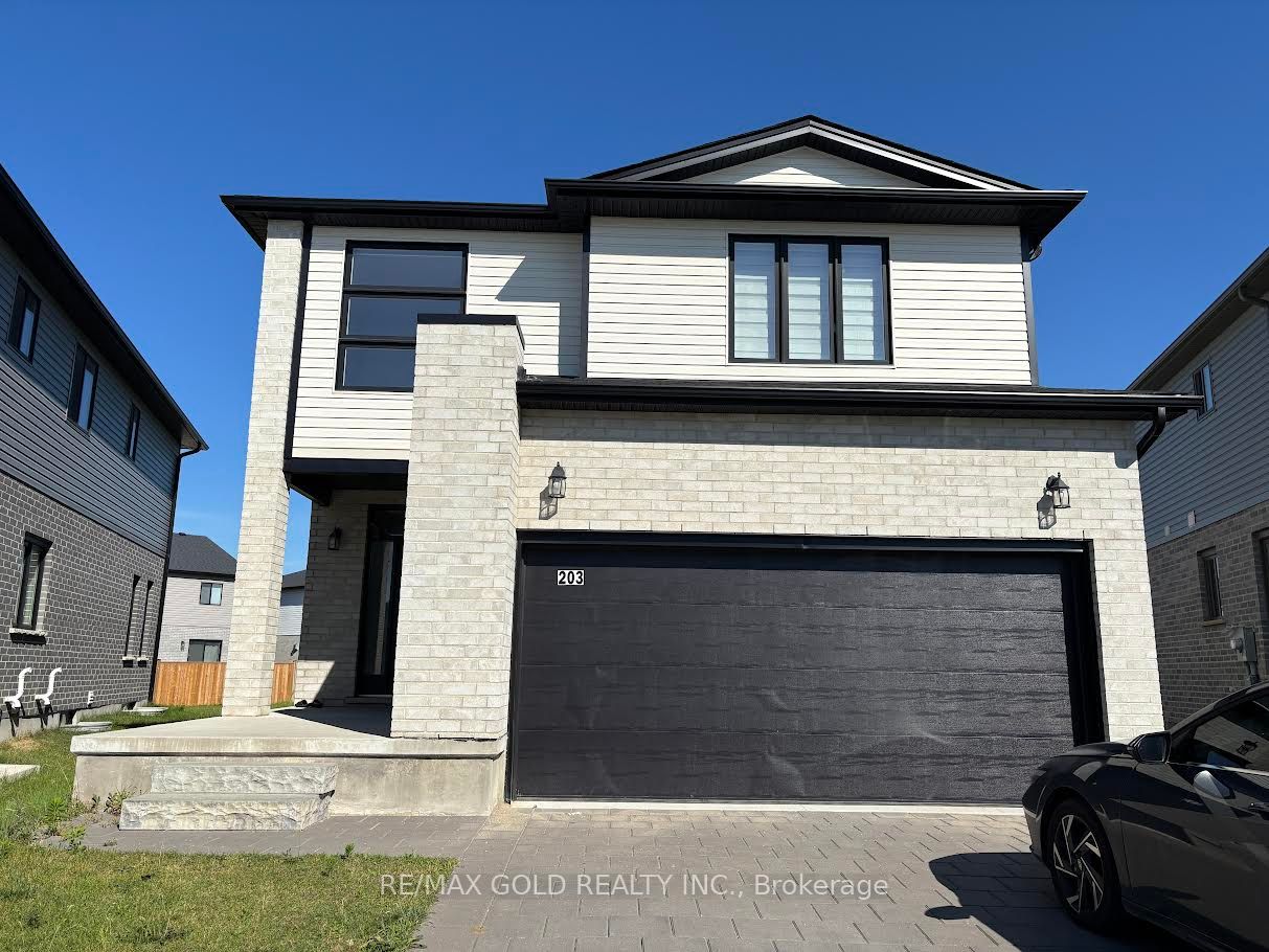 203 Byers Street Property Photo 1