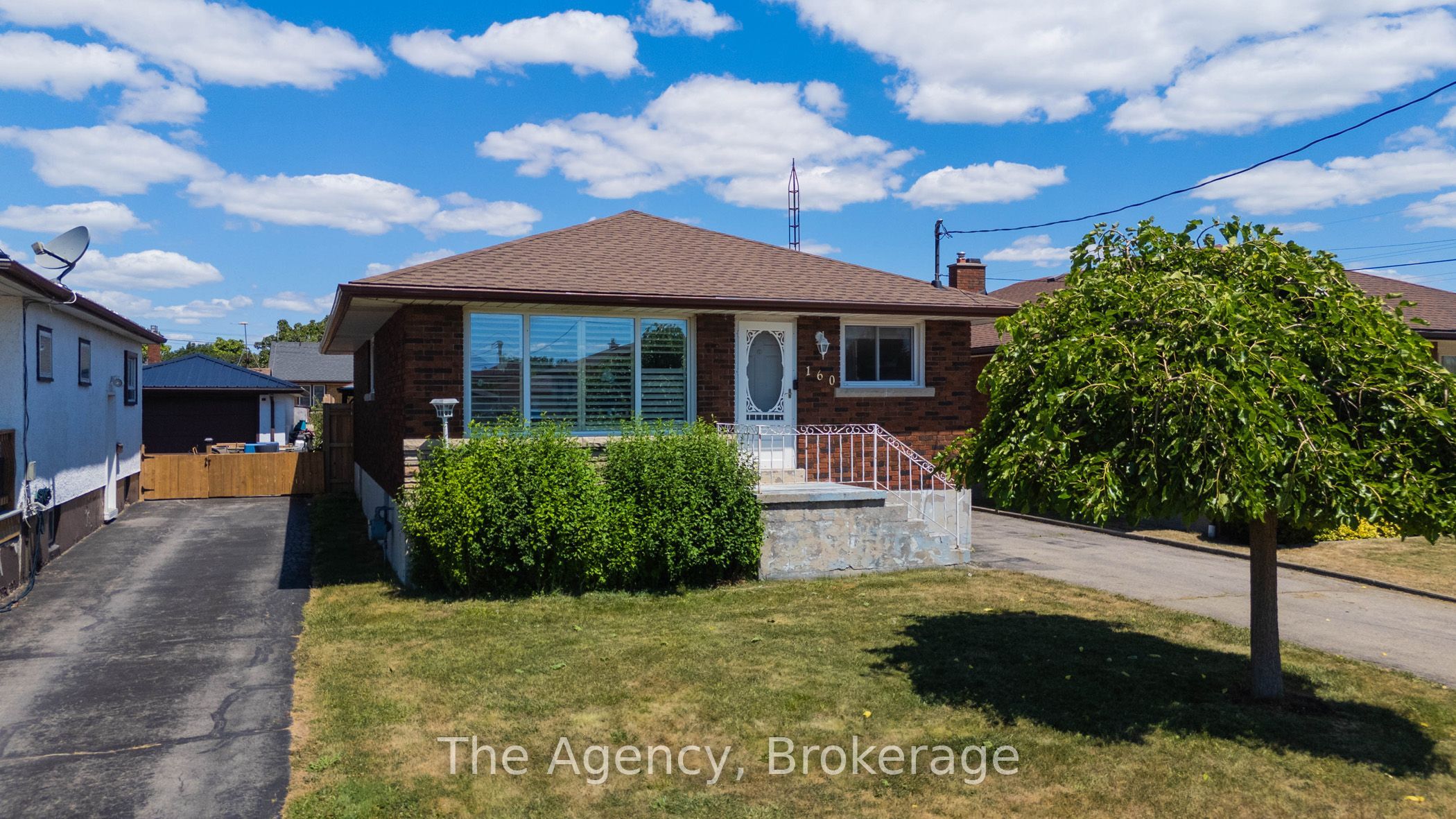 160 Johnston Street Property Photo 1