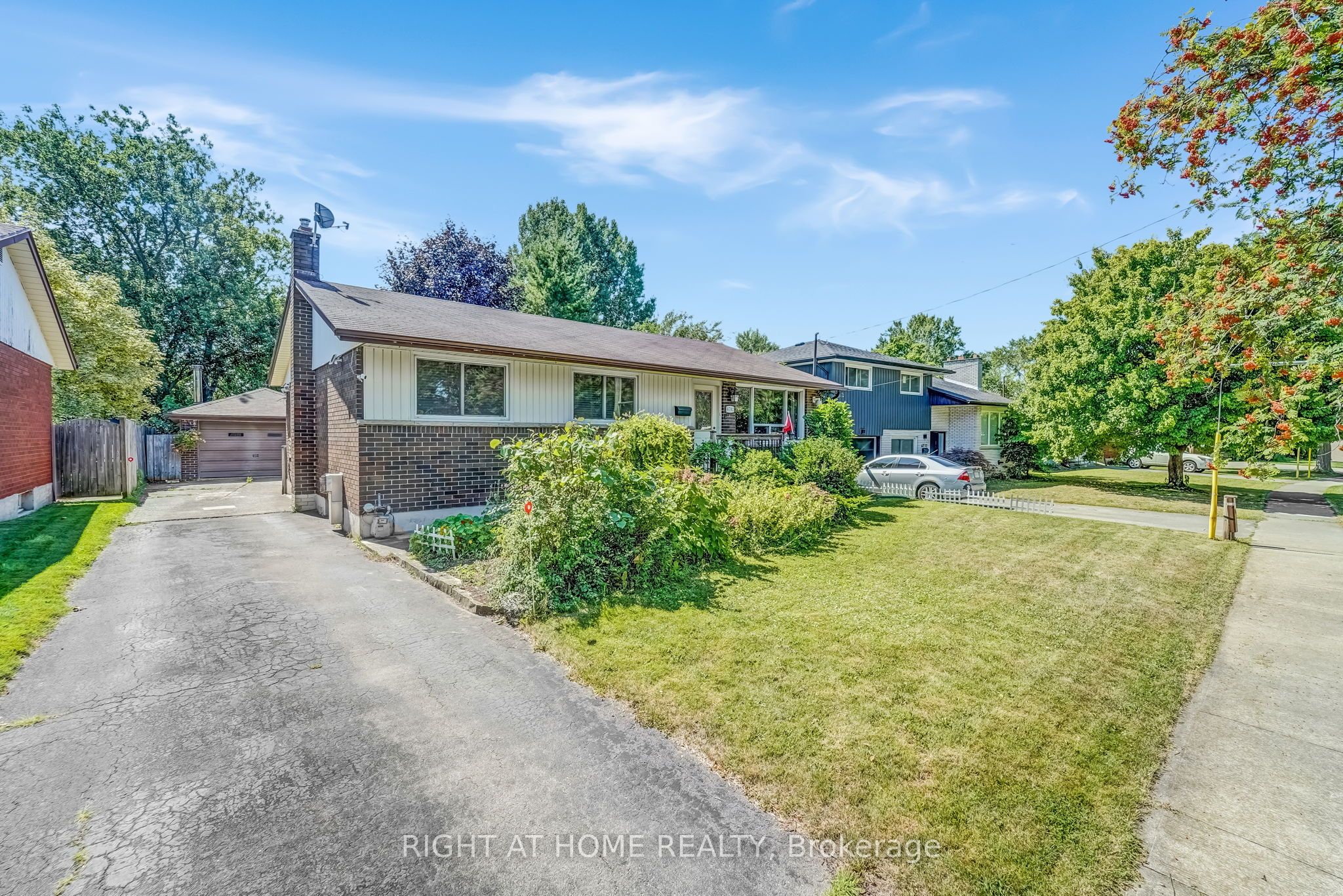6702 Winston Street Property Photo 1