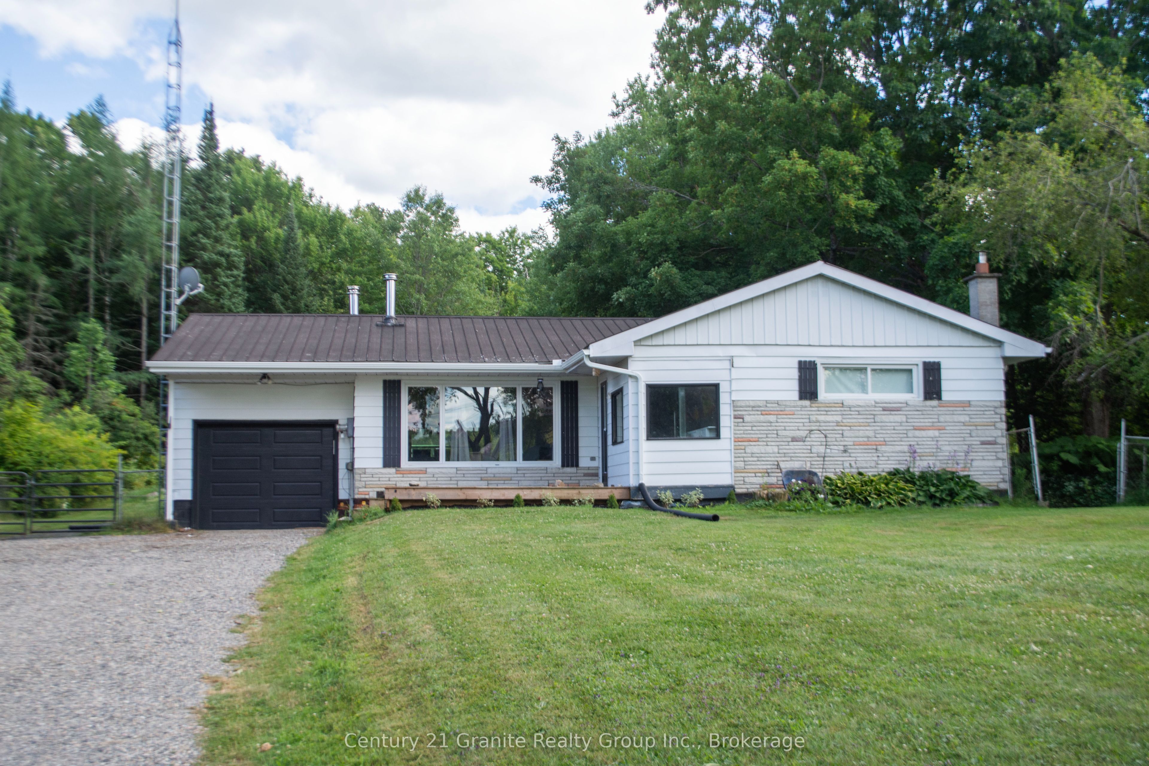 1229 Spring Valley Rd Property Photo 1