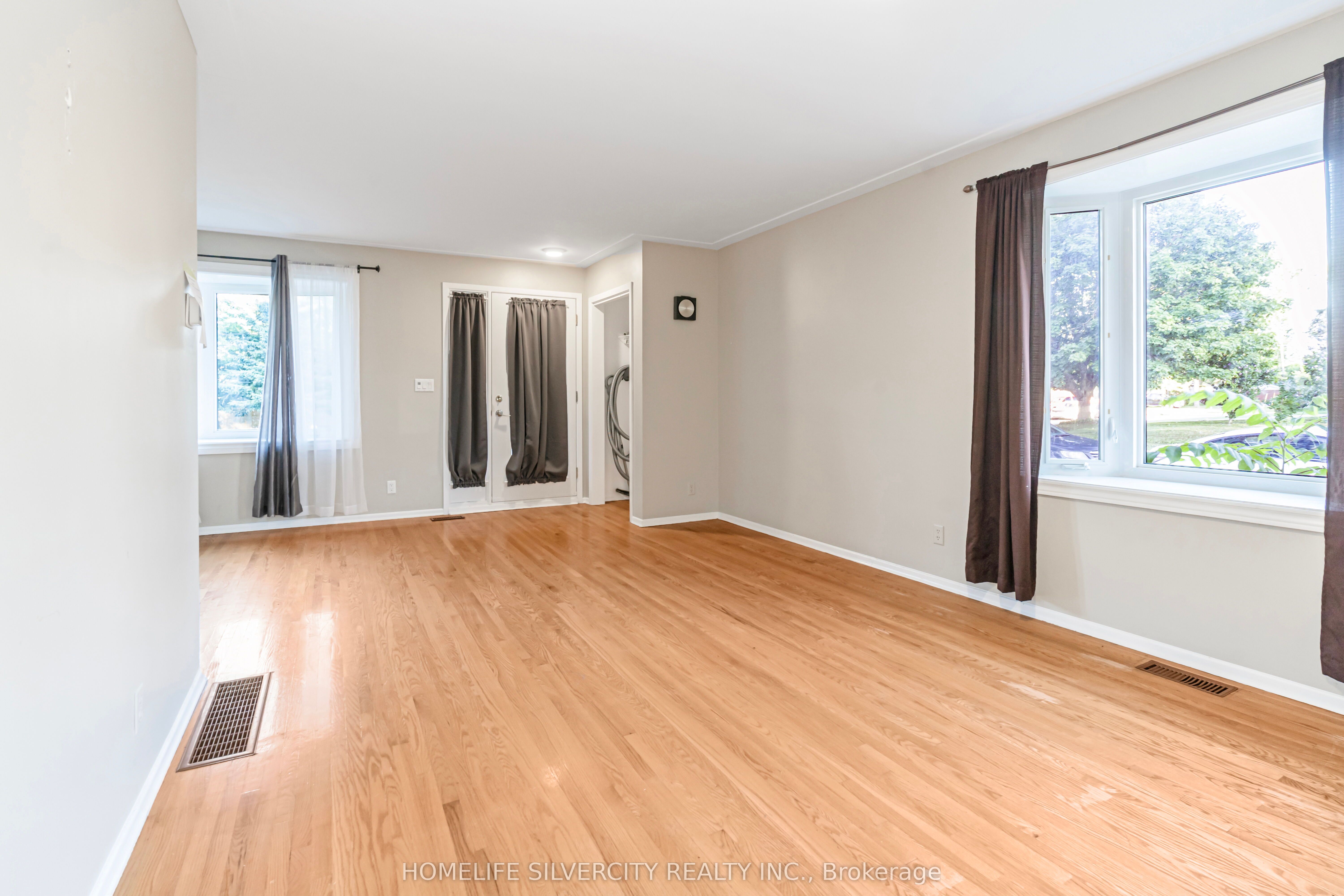 35 Lynn Park Avenue Property Photo 15