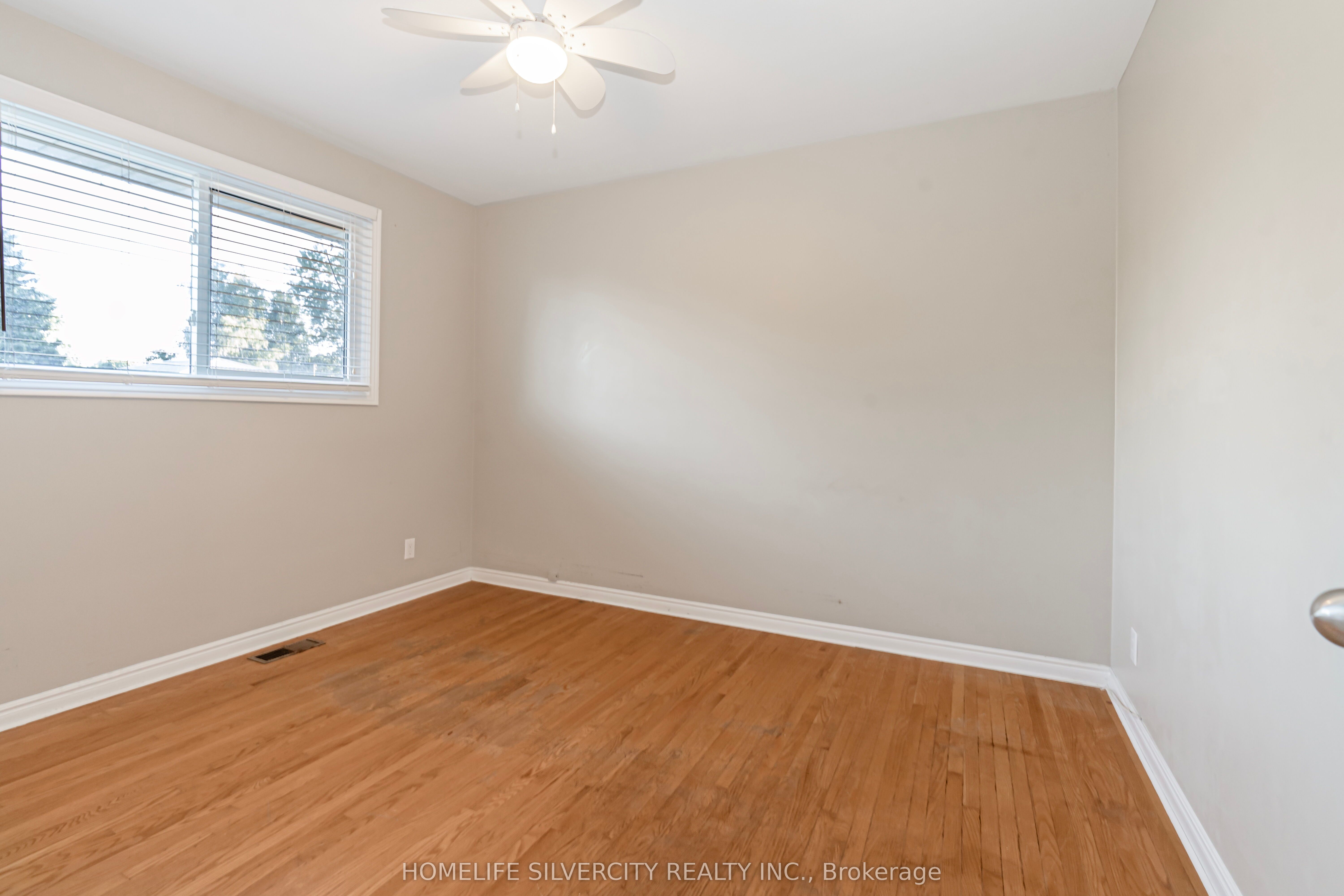 35 Lynn Park Avenue Property Photo 21