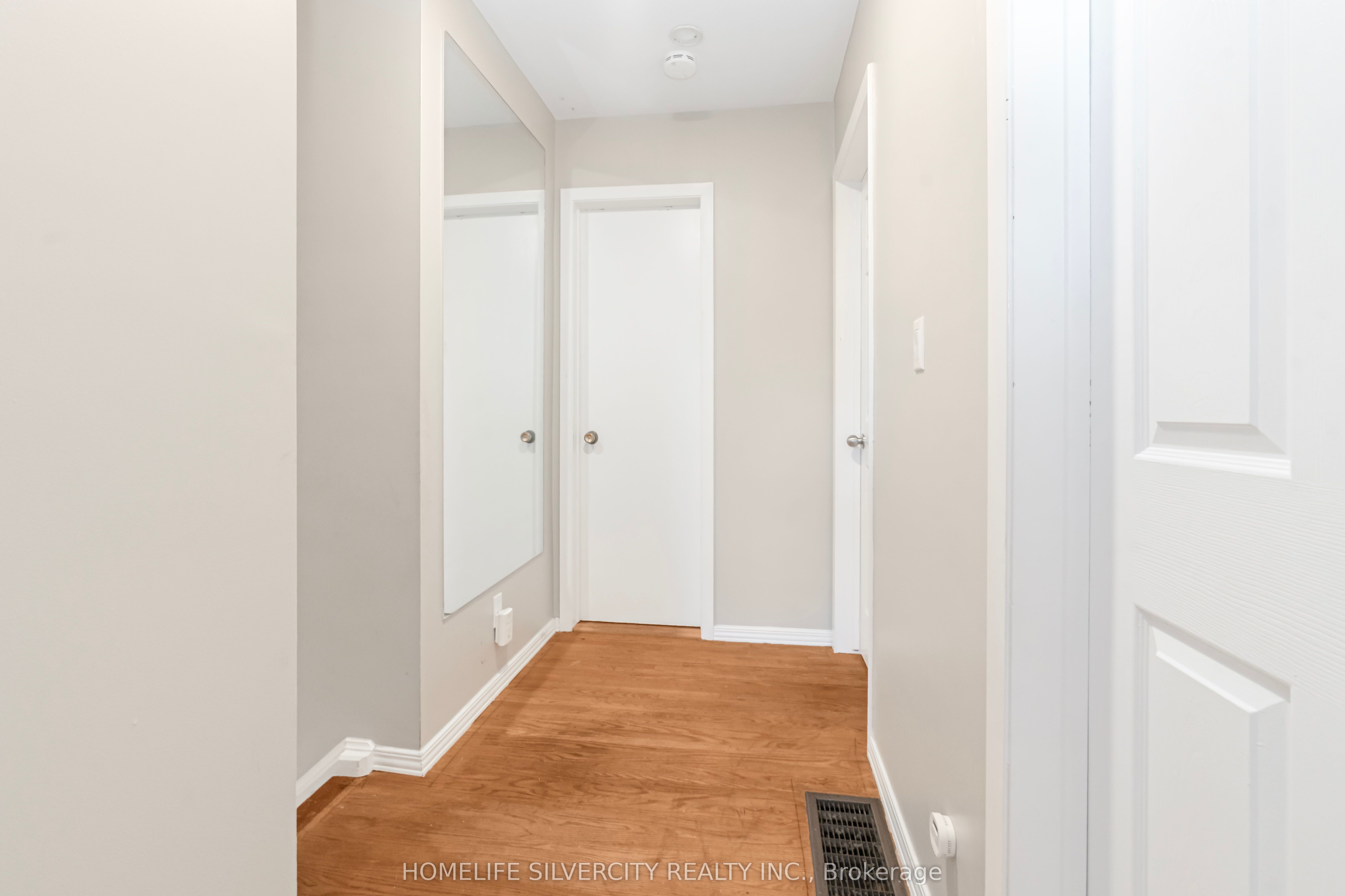 35 Lynn Park Avenue Property Photo 24