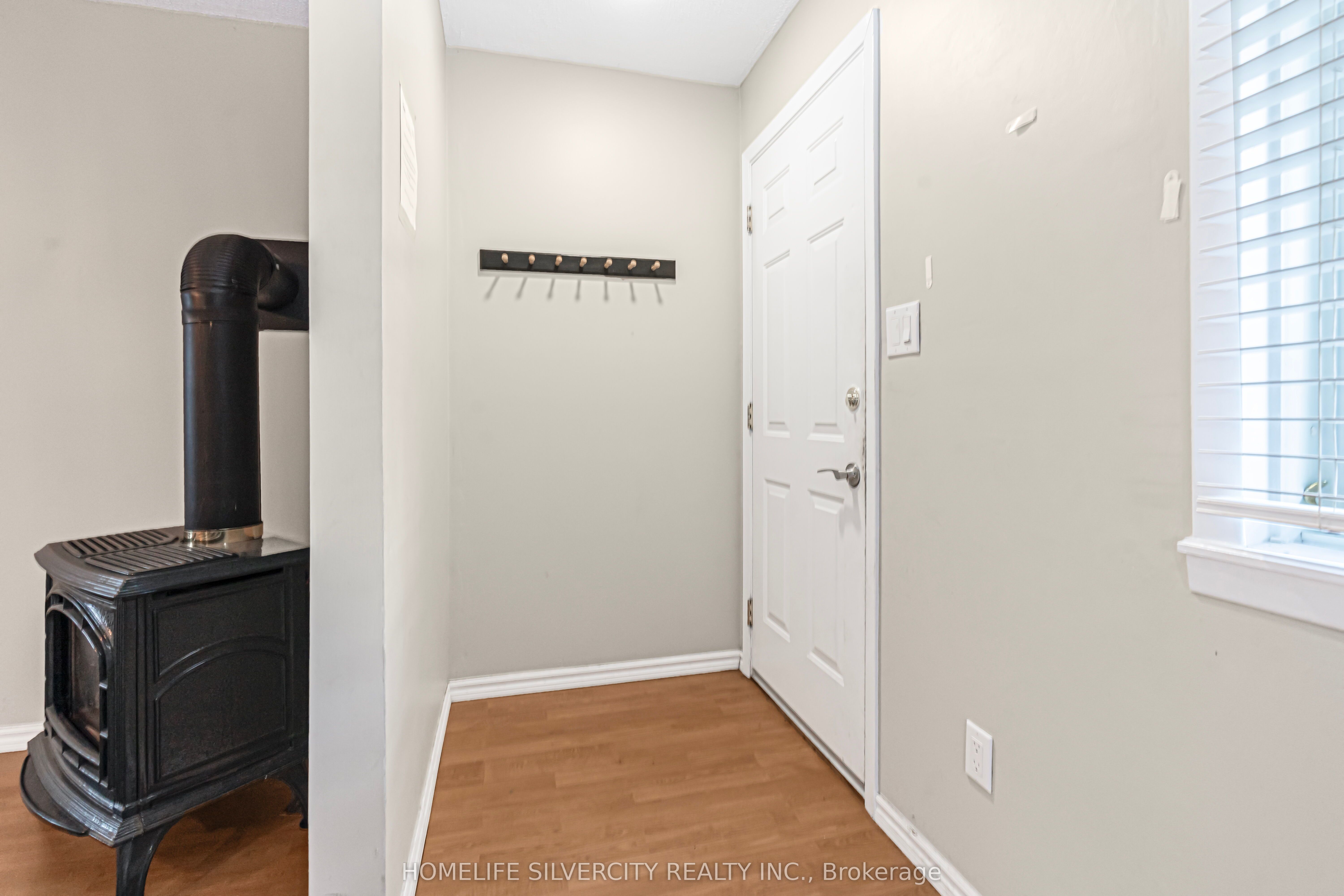 35 Lynn Park Avenue Property Photo 43