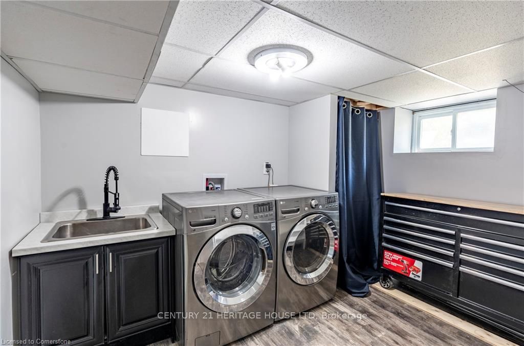 562 Laurel Street Property Photo 49