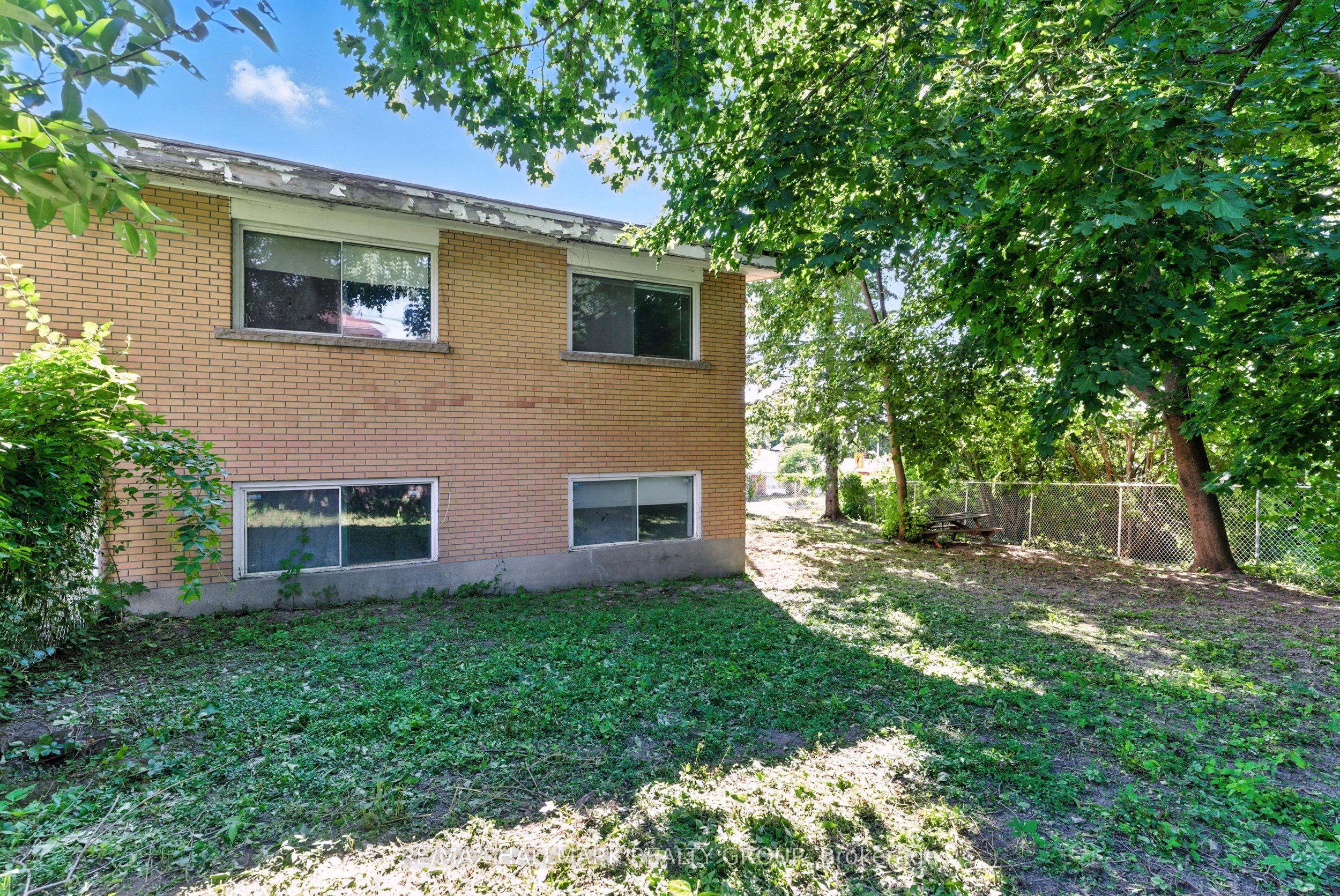 1127 Maitland Avenue Property Photo 38