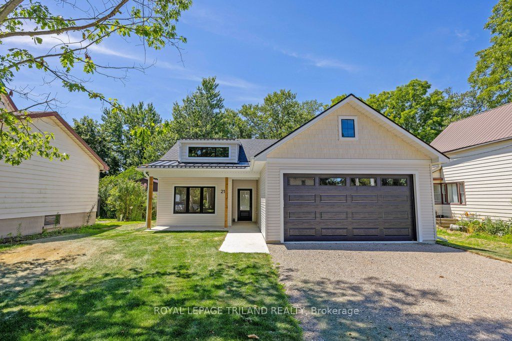 212 Nancy Street Property Photo 1