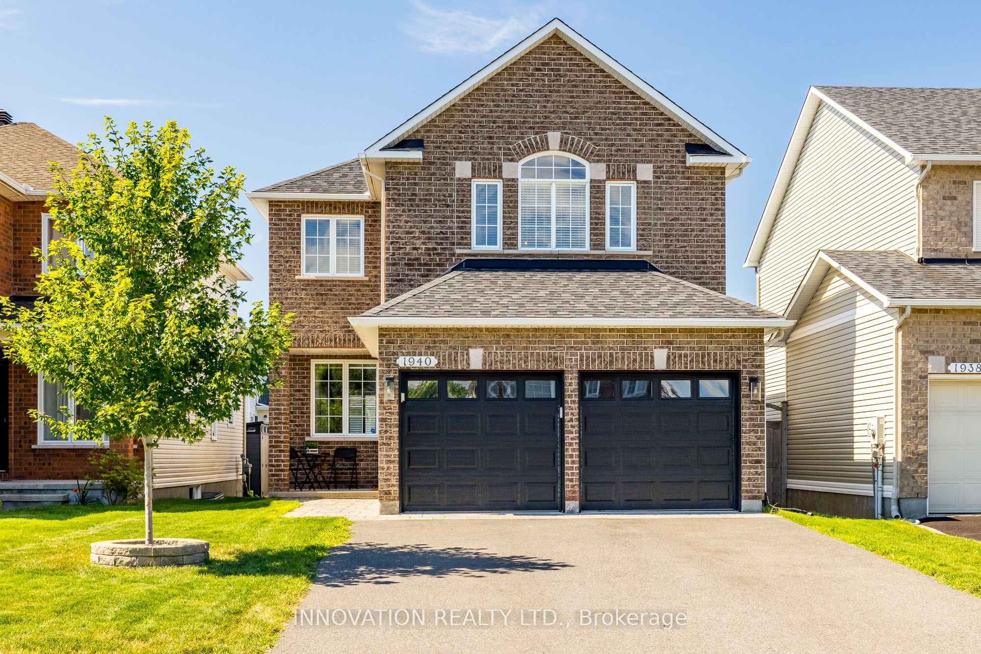 1940 Lobelia Way Property Photo 1