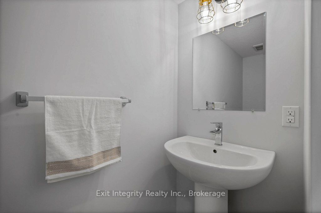 47 Gruhn Street Property Photo 25