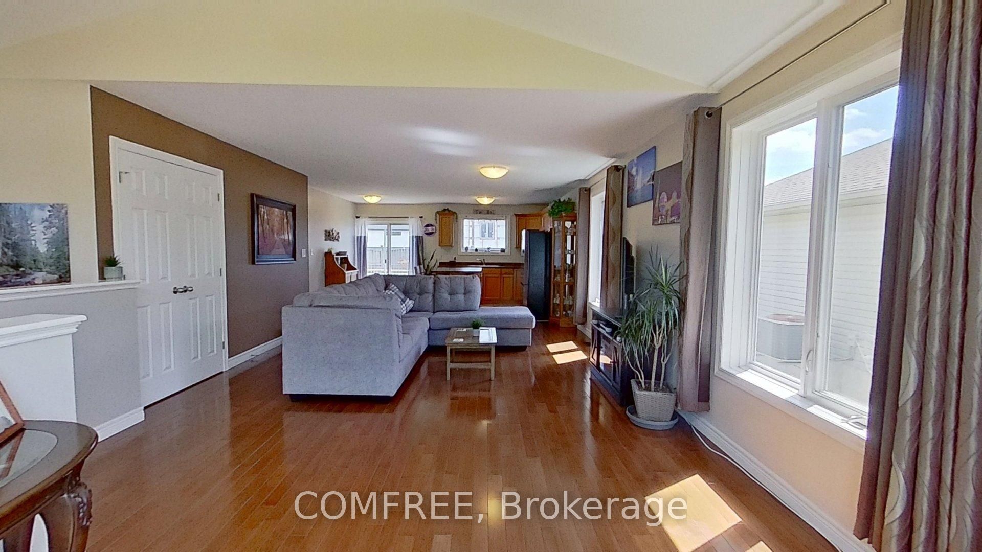 4012 Edward Street Property Photo 8