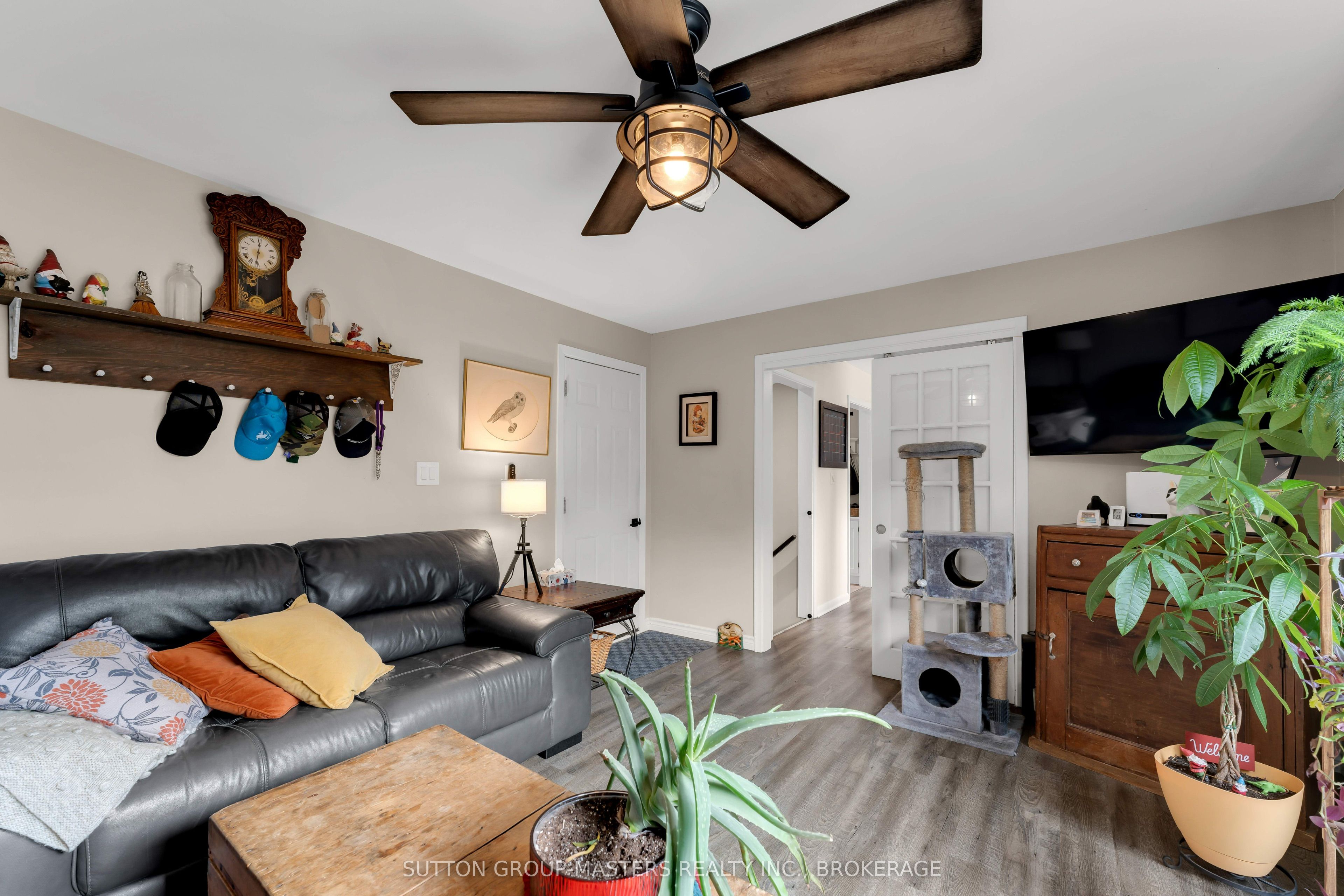 683 Carnaby Street Property Photo 18