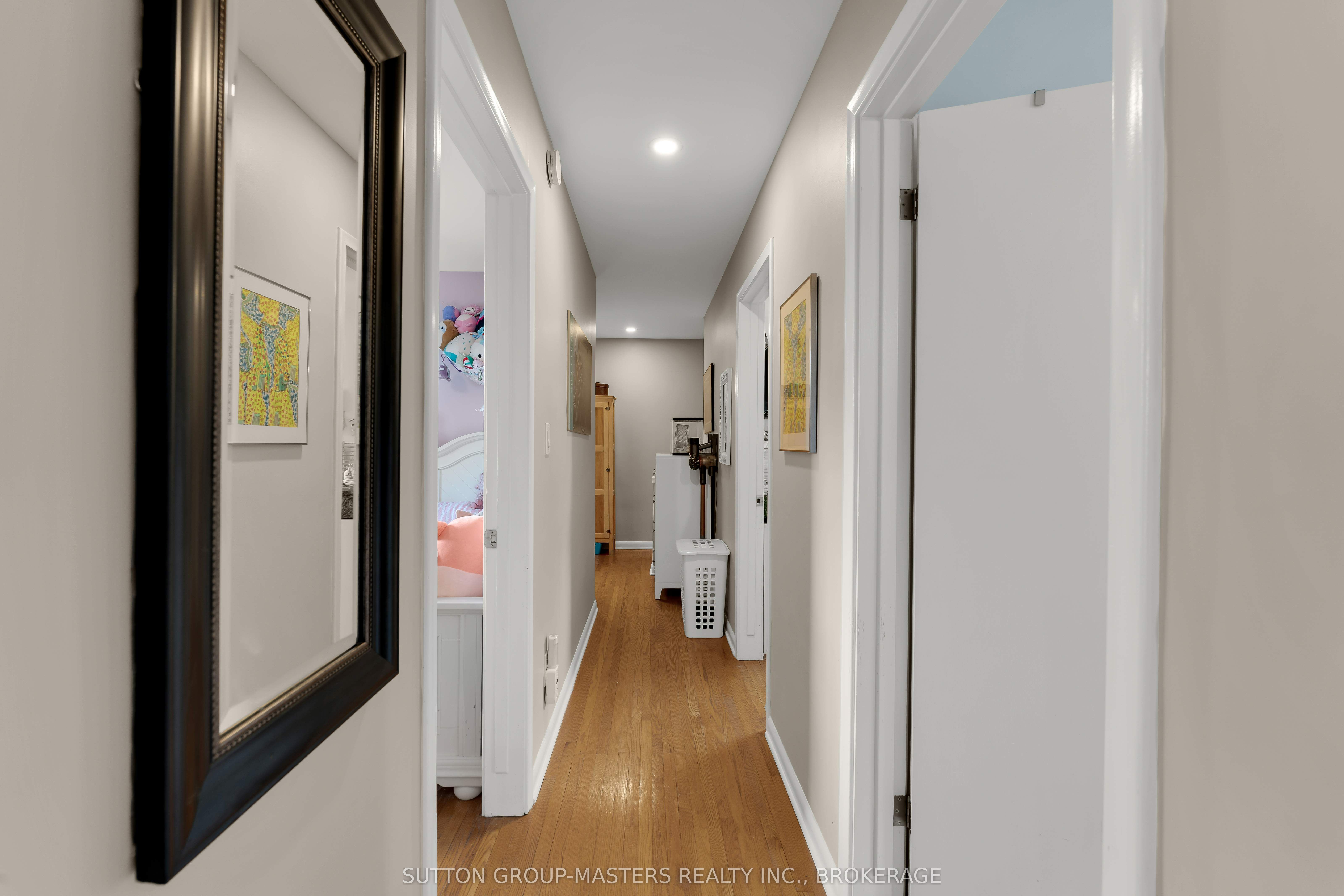 683 Carnaby Street Property Photo 20