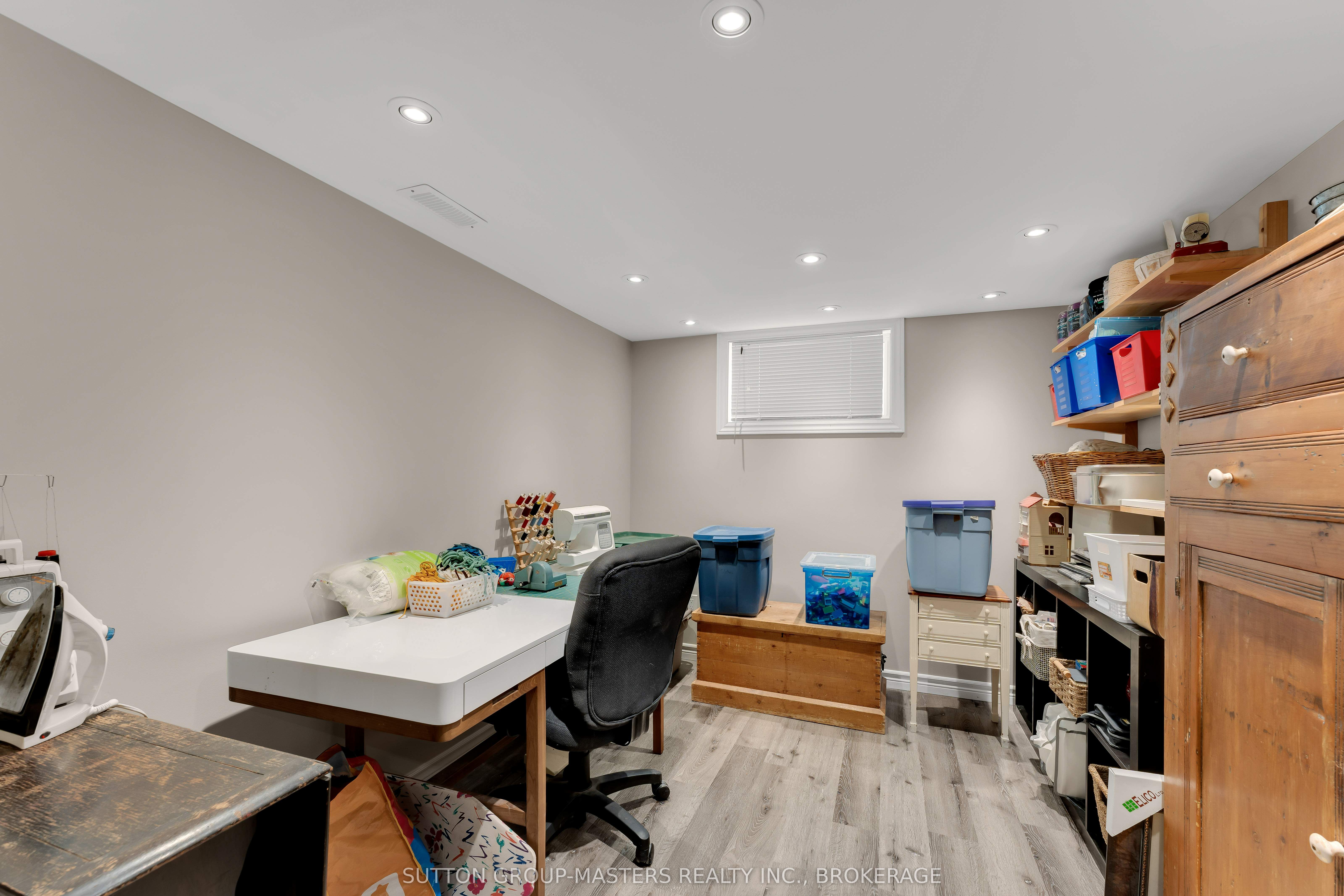 683 Carnaby Street Property Photo 30