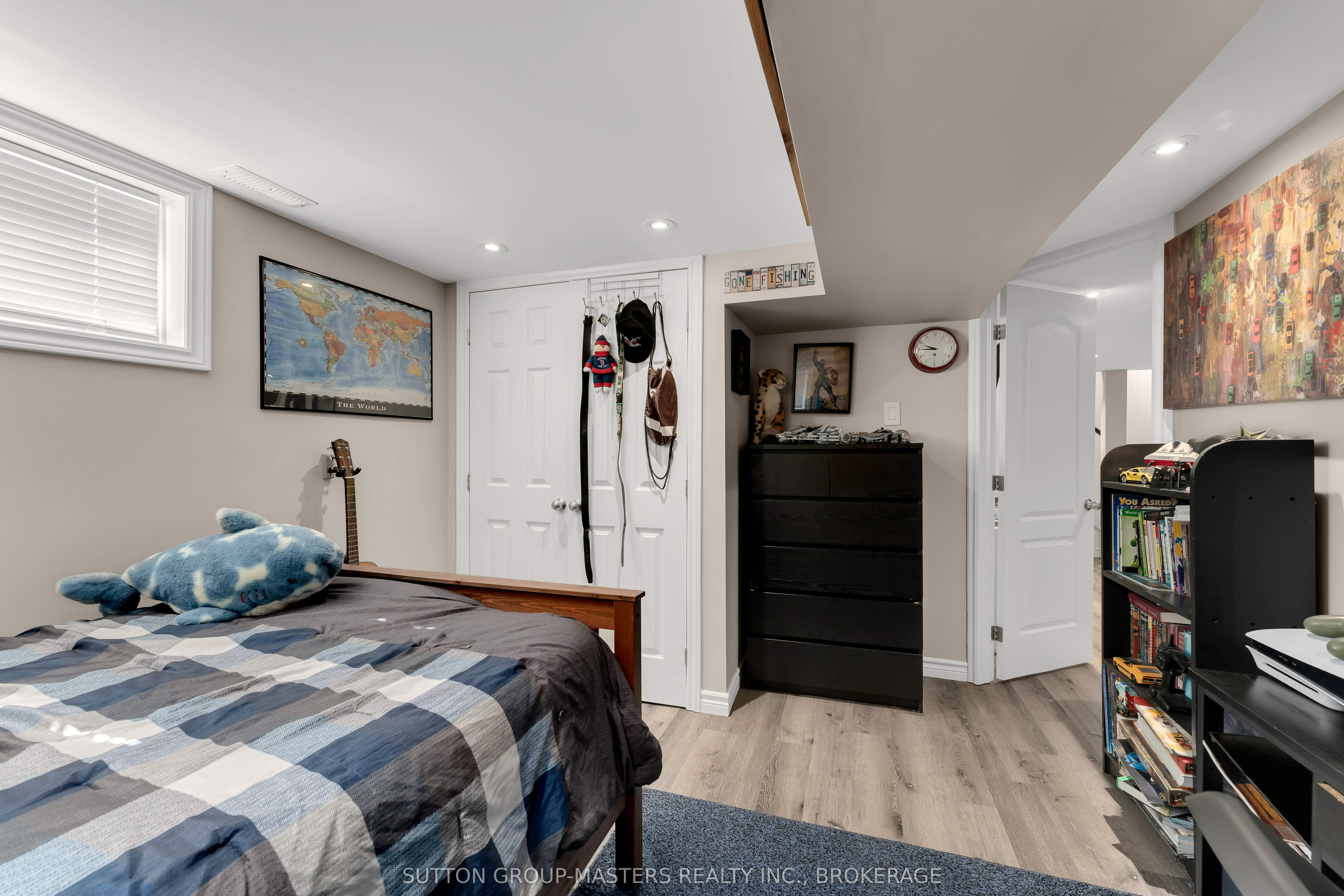 683 Carnaby Street Property Photo 32