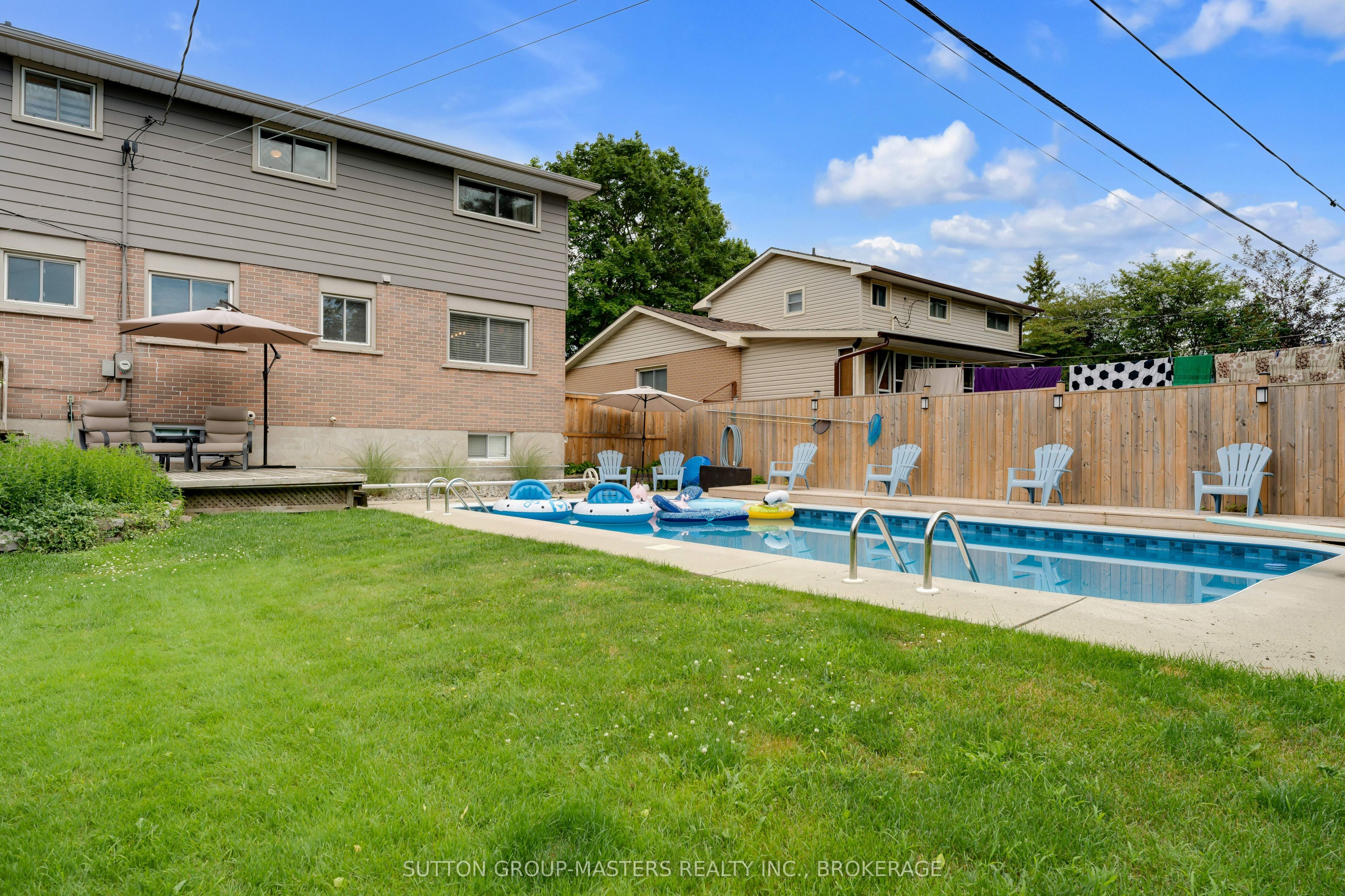 683 Carnaby Street Property Photo 40