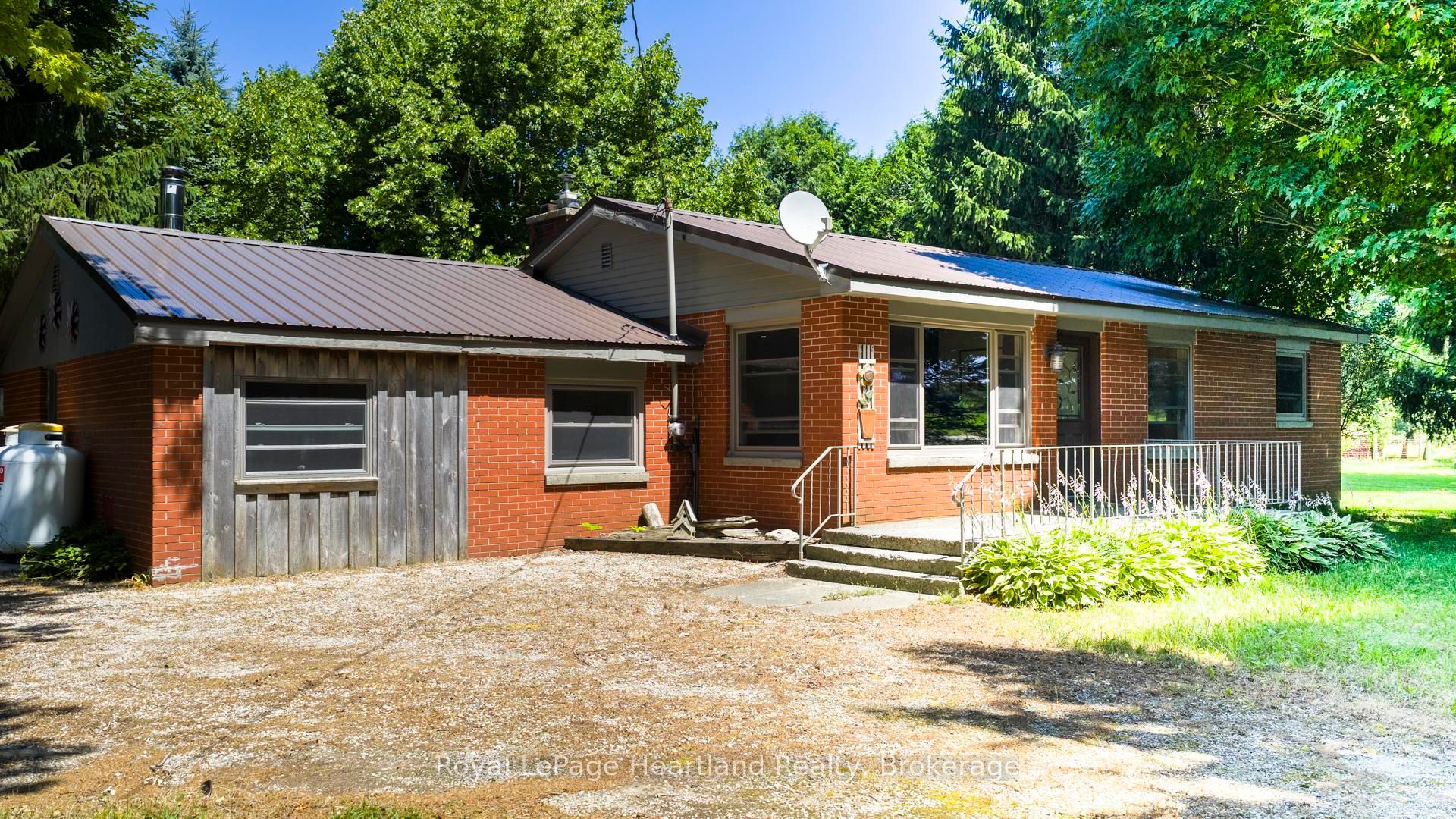 37752 Bayfield Road Property Photo 1