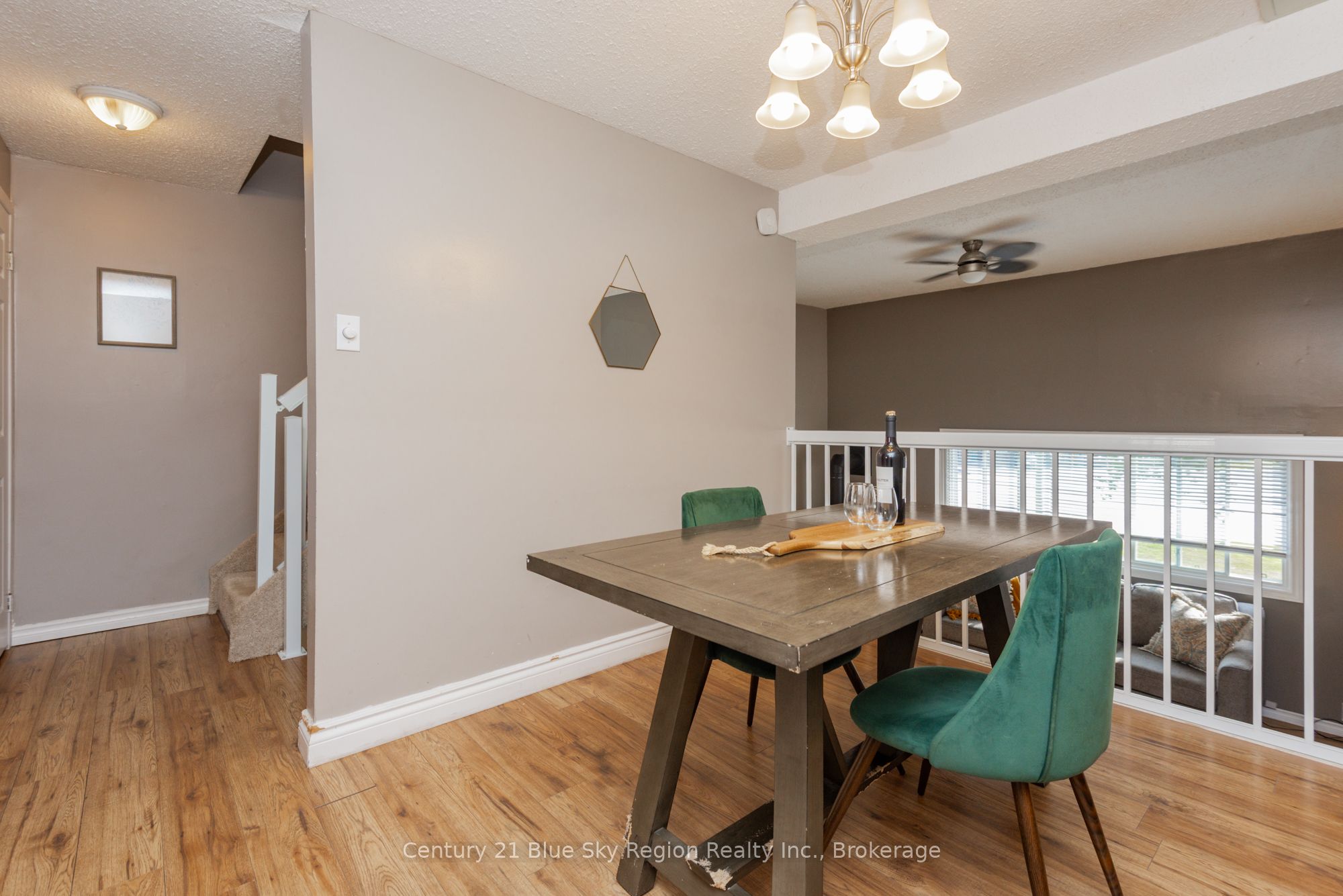644 Lakeshore Drive 5 Property Photo 12
