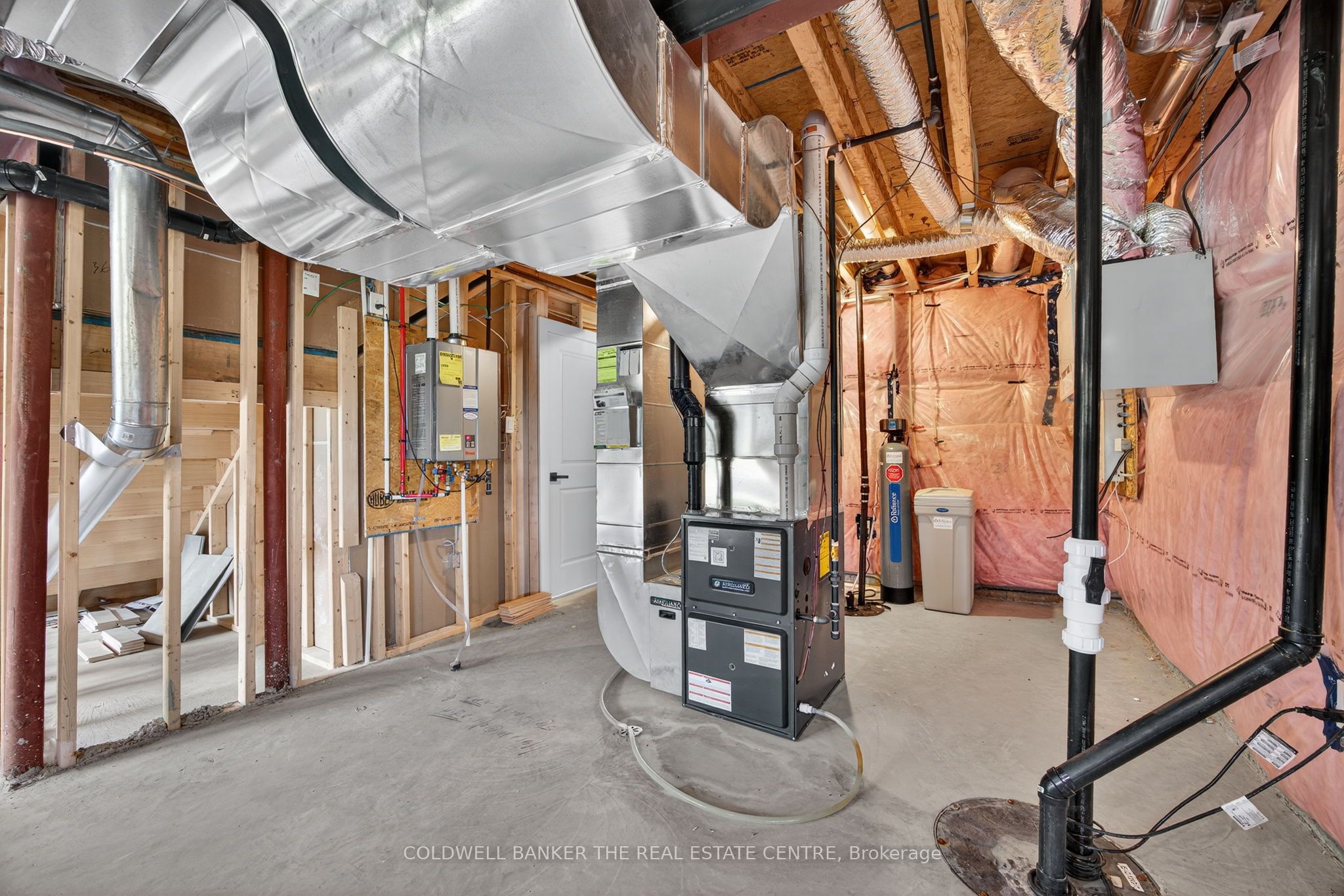 1008 Kingsridge Court Property Photo 37