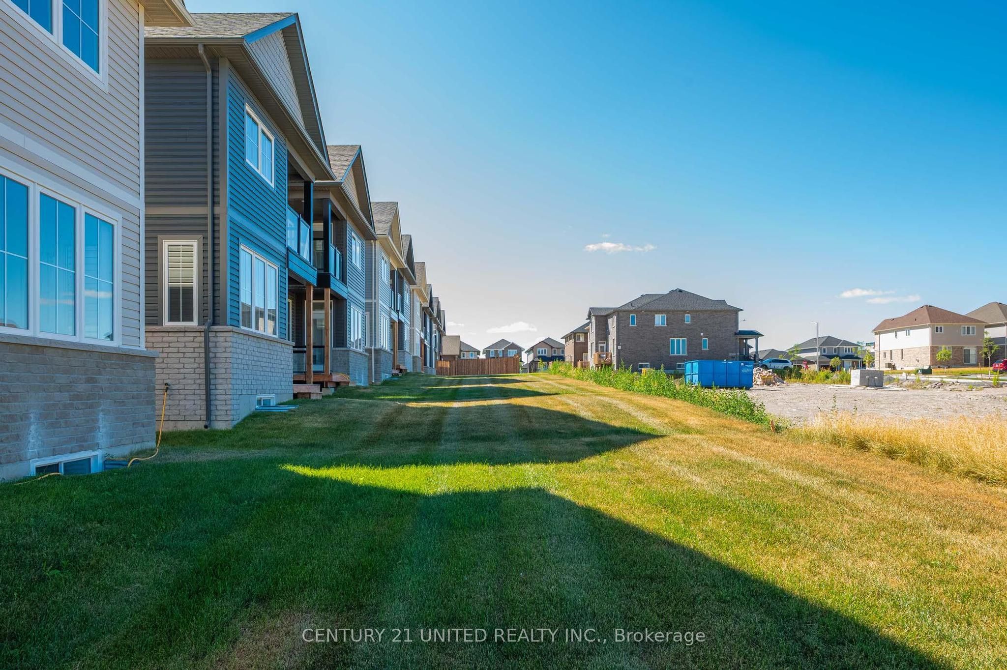 305 Mullighan Gardens Property Photo 13
