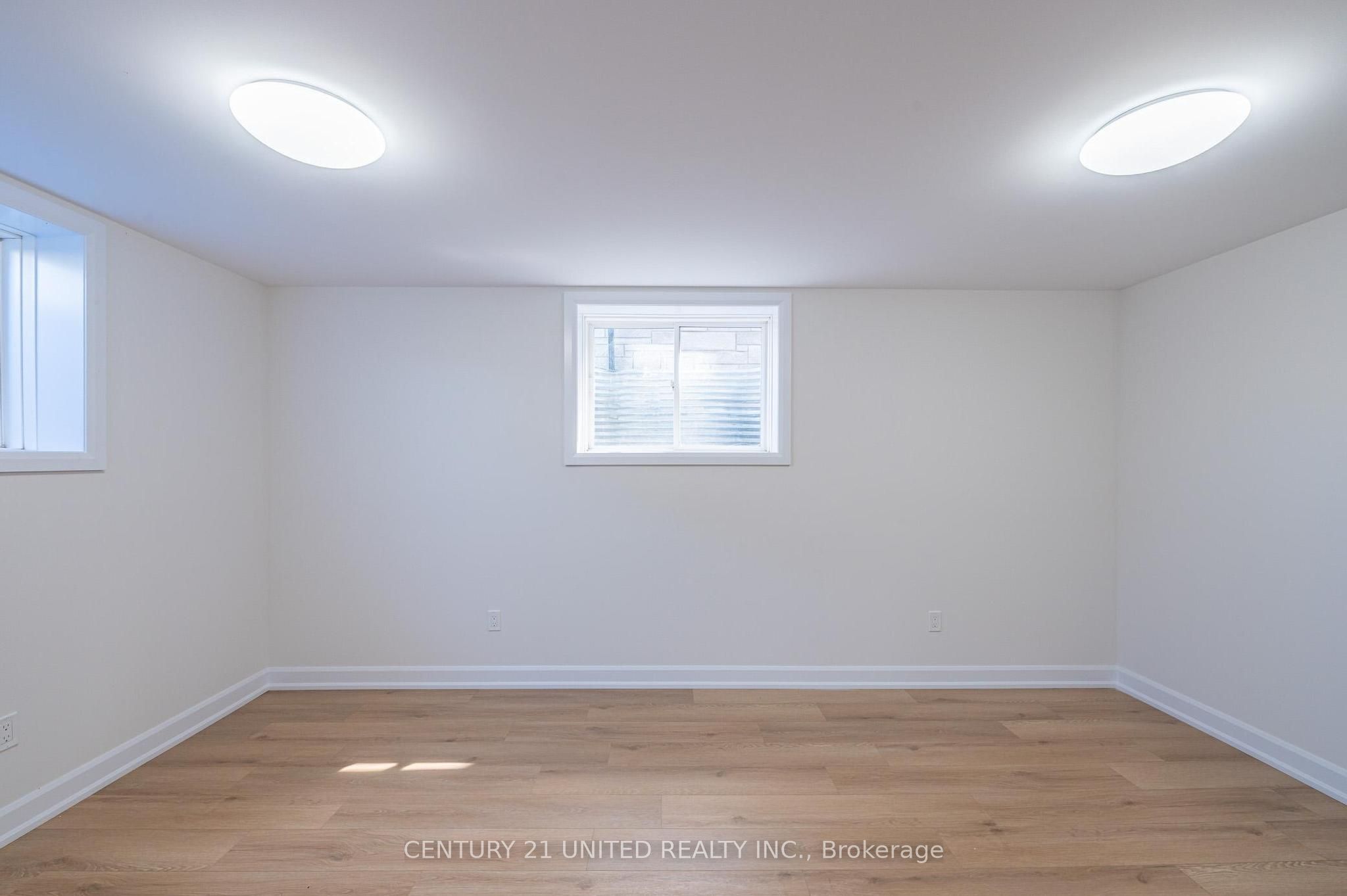305 Mullighan Gardens Property Photo 27