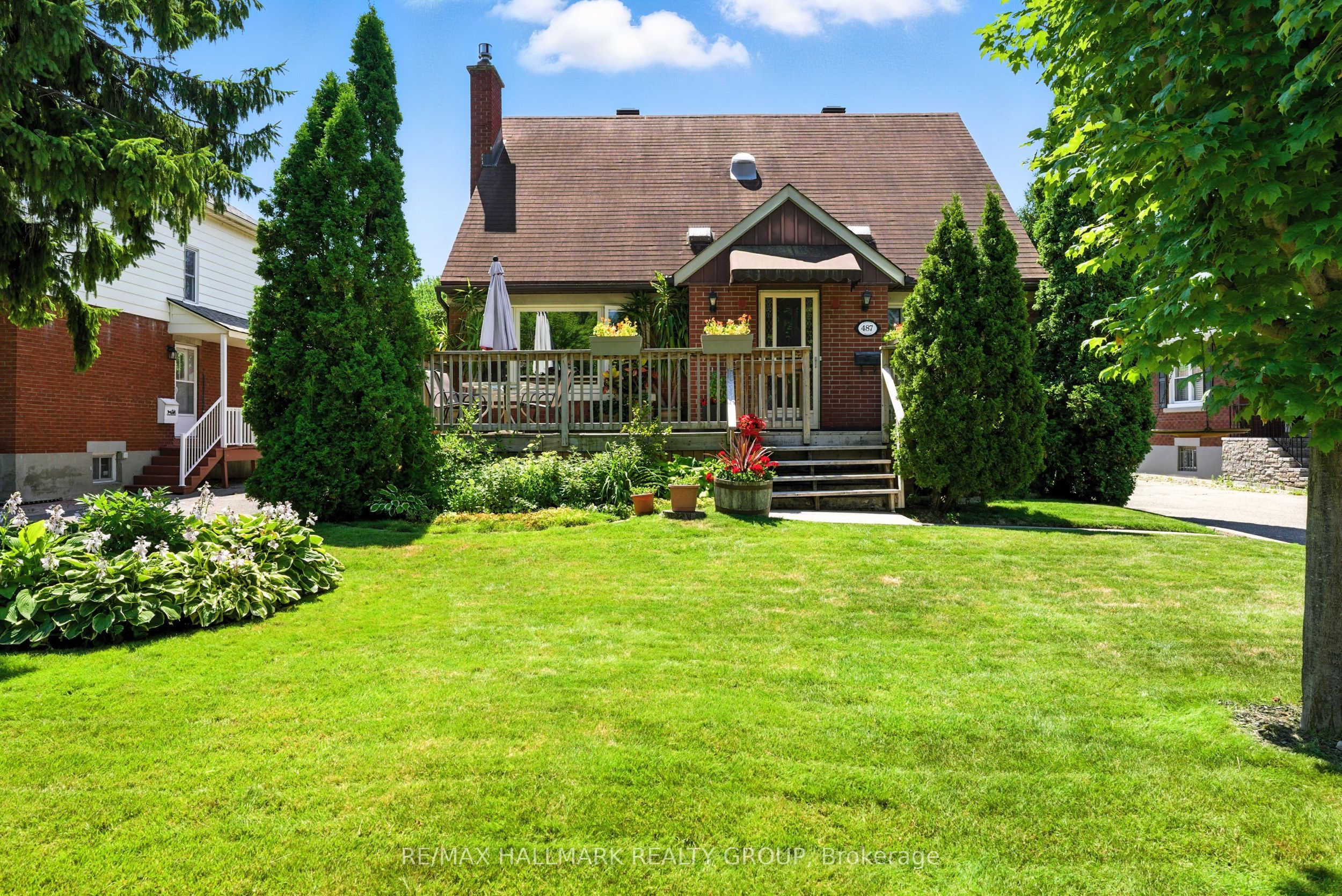 487 Wolffdale Crescent Property Photo 1