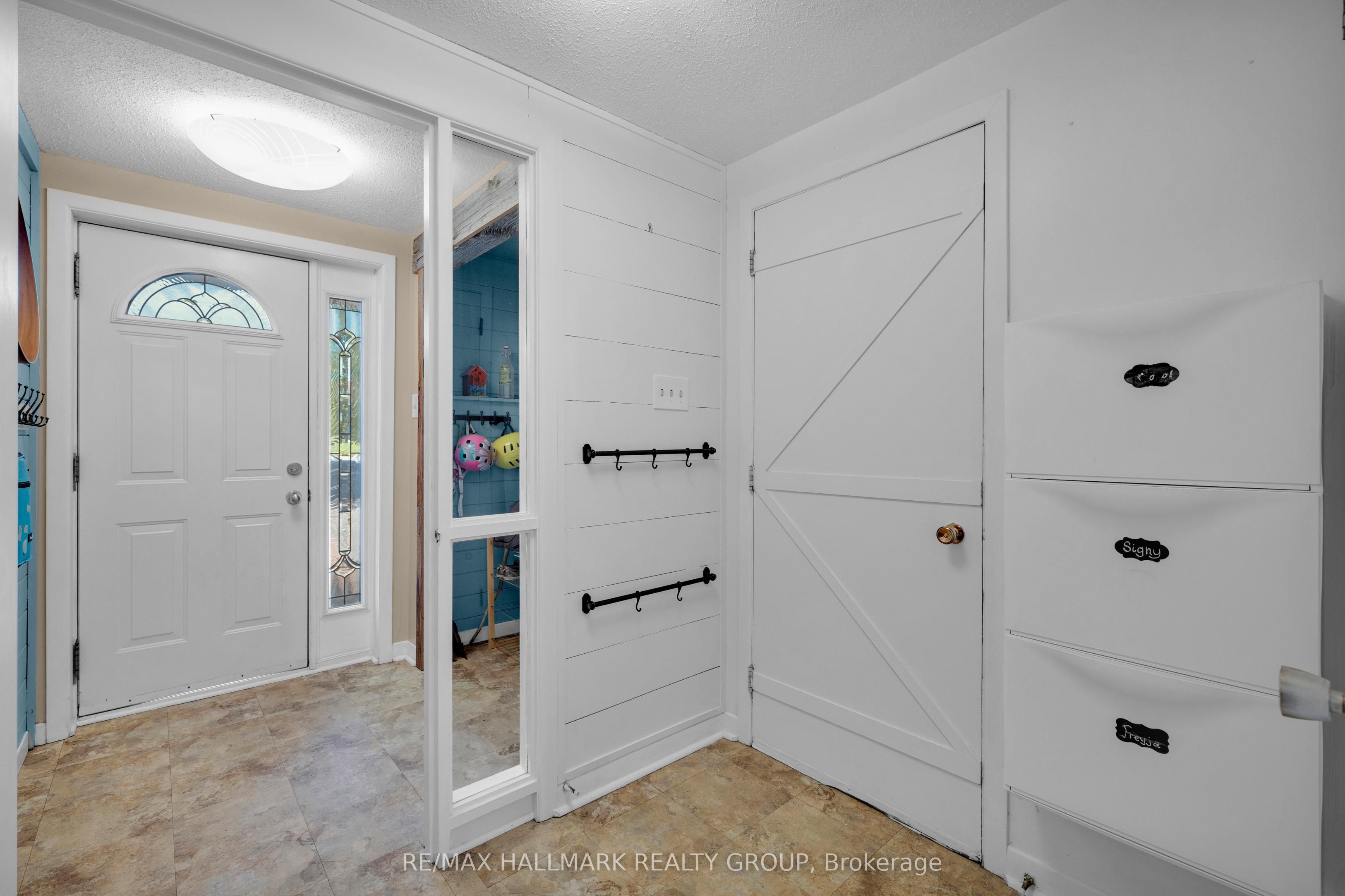 35 Cleadon Drive Property Photo 2
