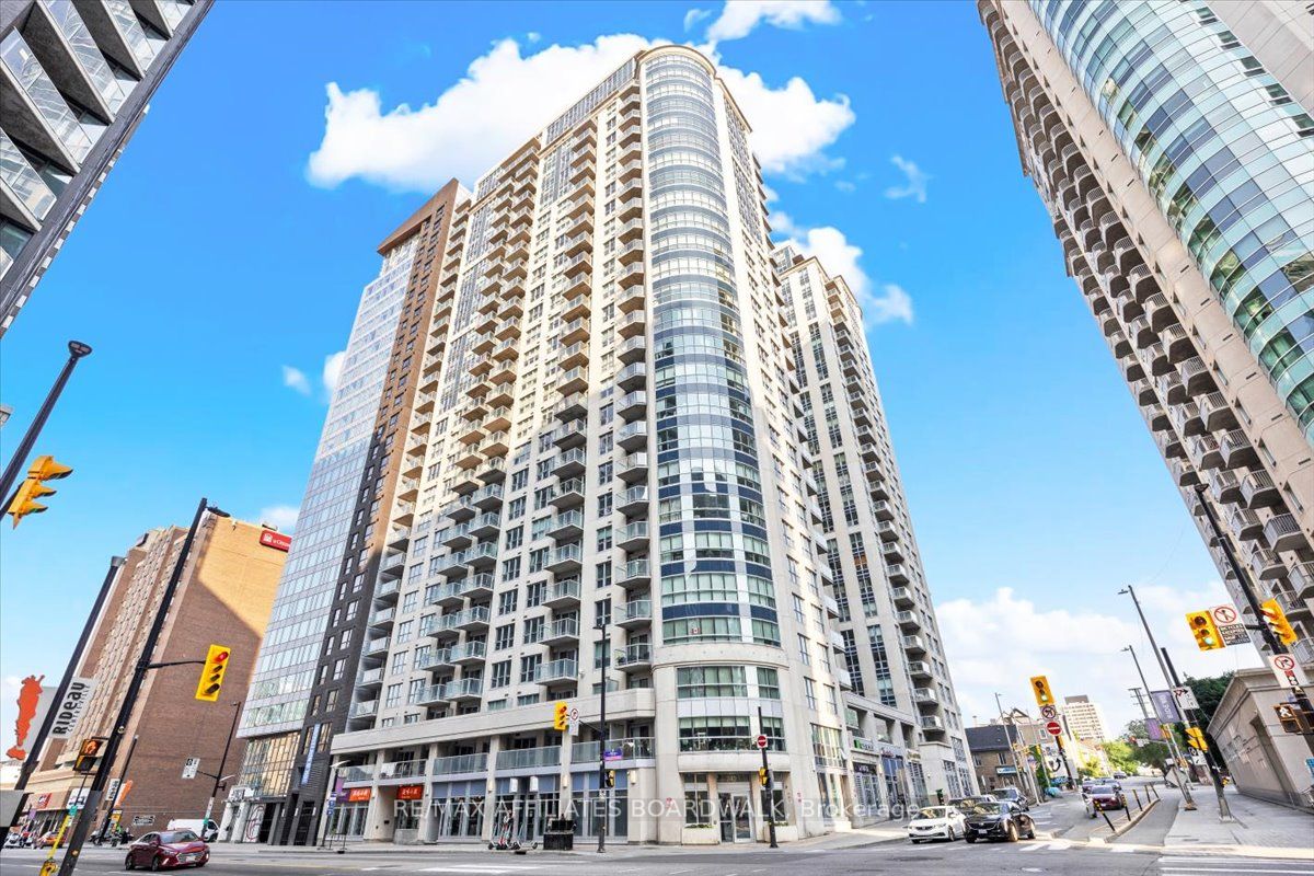 242 Rideau Street S 206 Property Photo 1