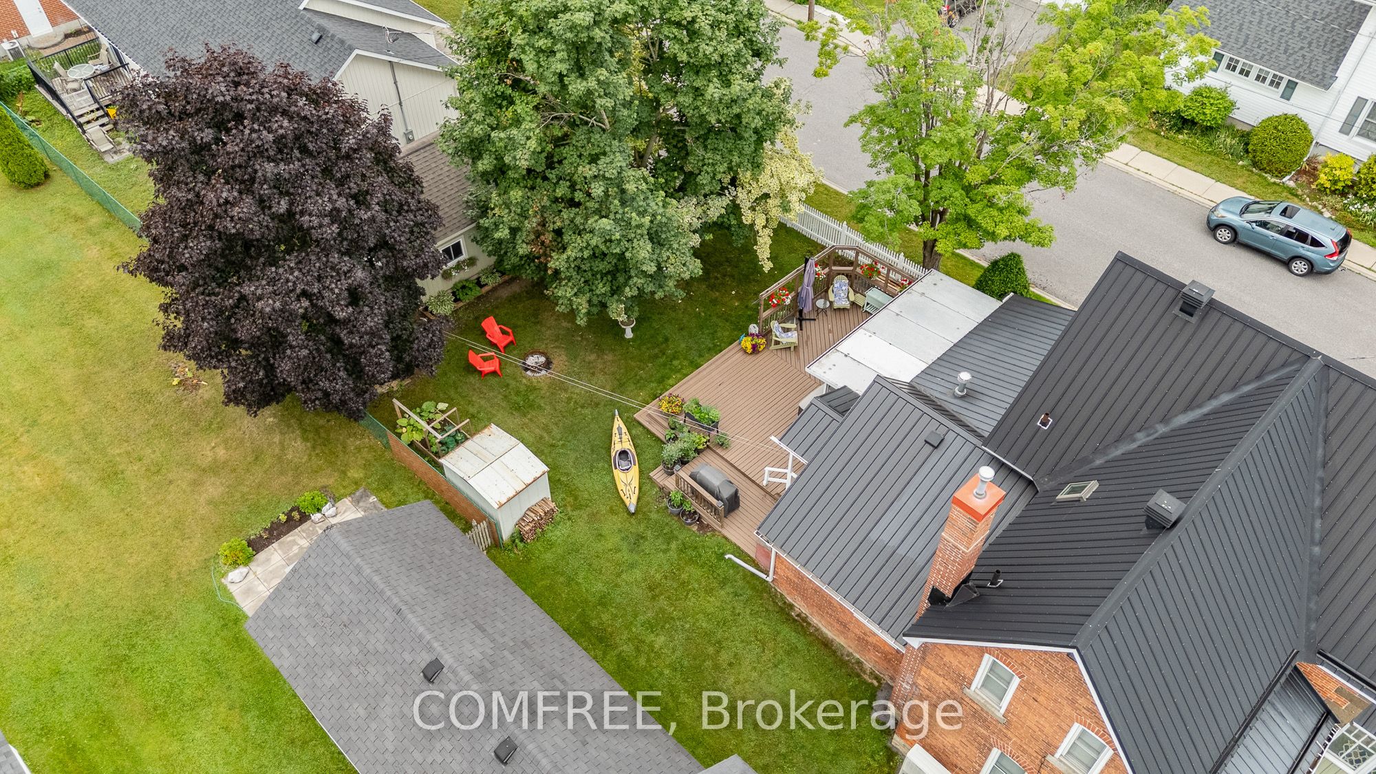 256a And 256b Flora Street Property Photo 32