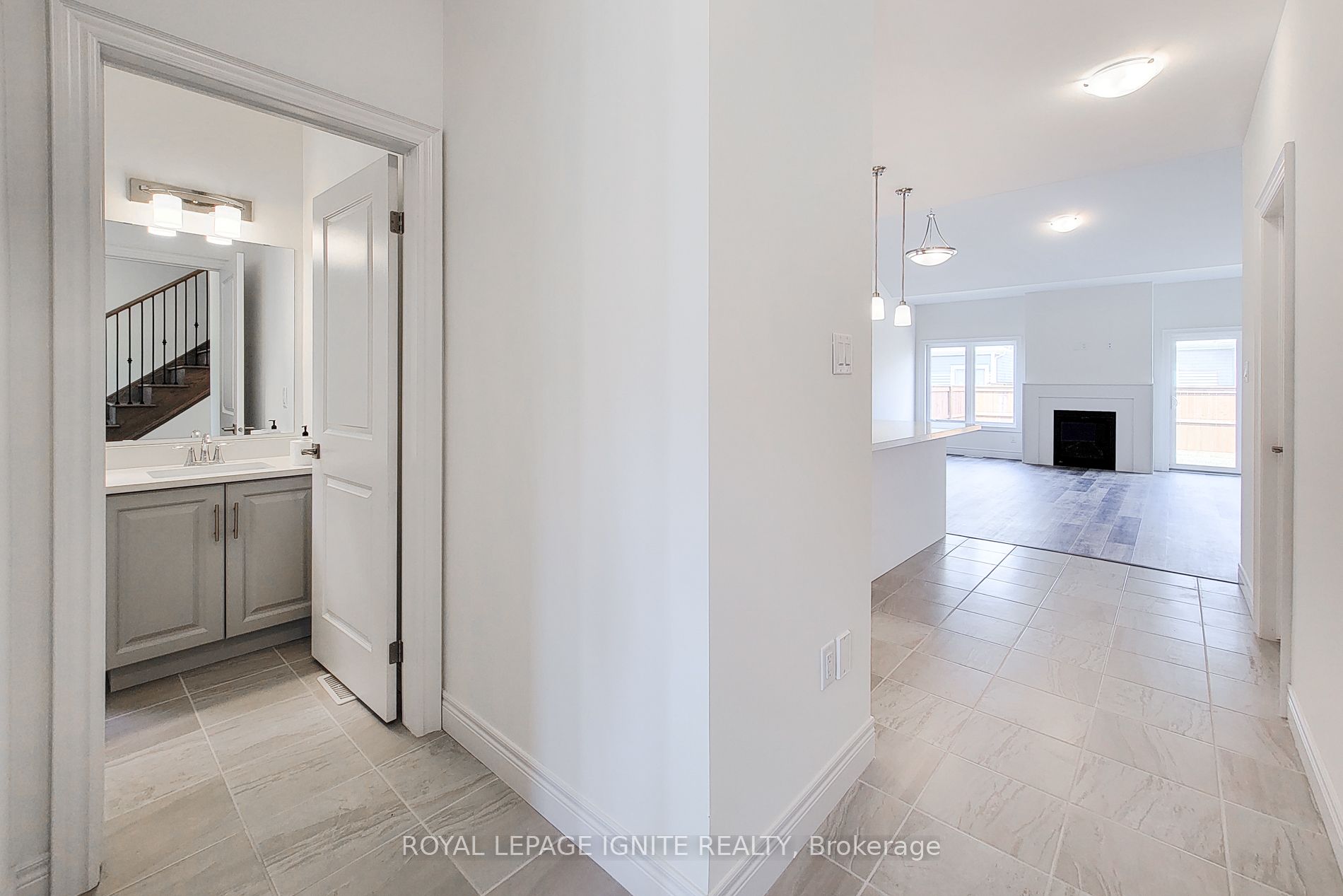 54 Beach Walk Crescent Property Photo 26