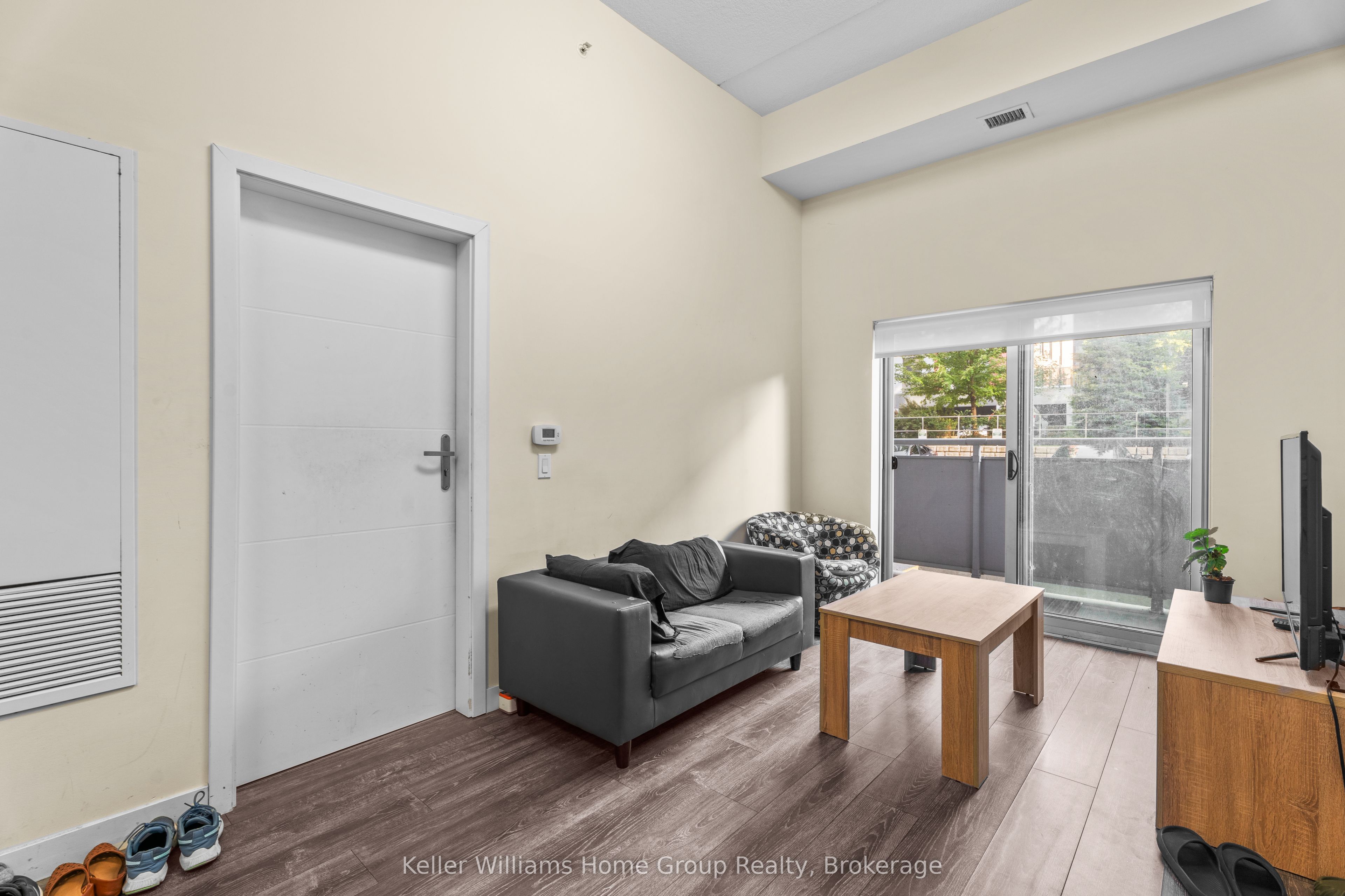 251 Hemlock Street 109 Property Photo 12