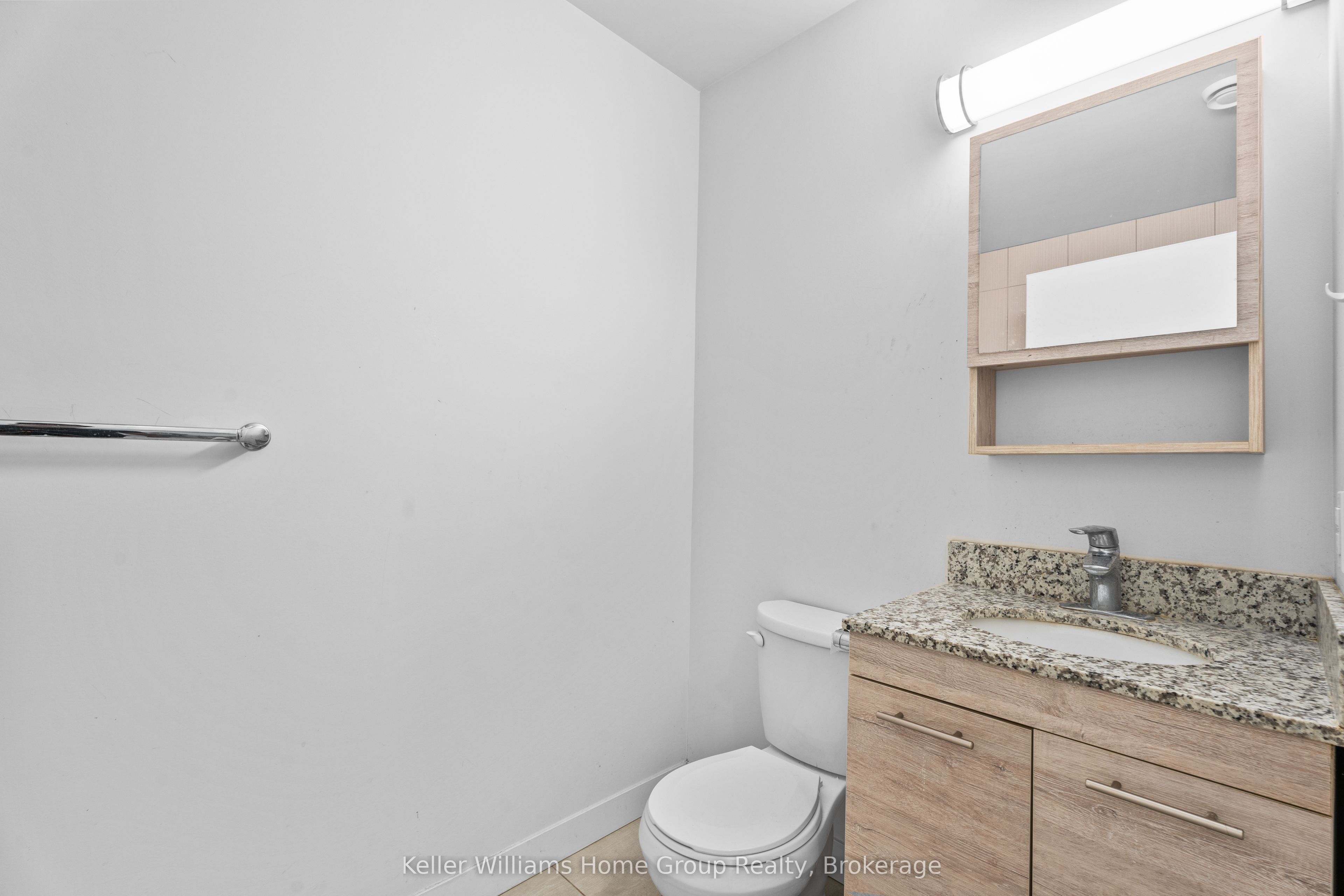 251 Hemlock Street 109 Property Photo 15