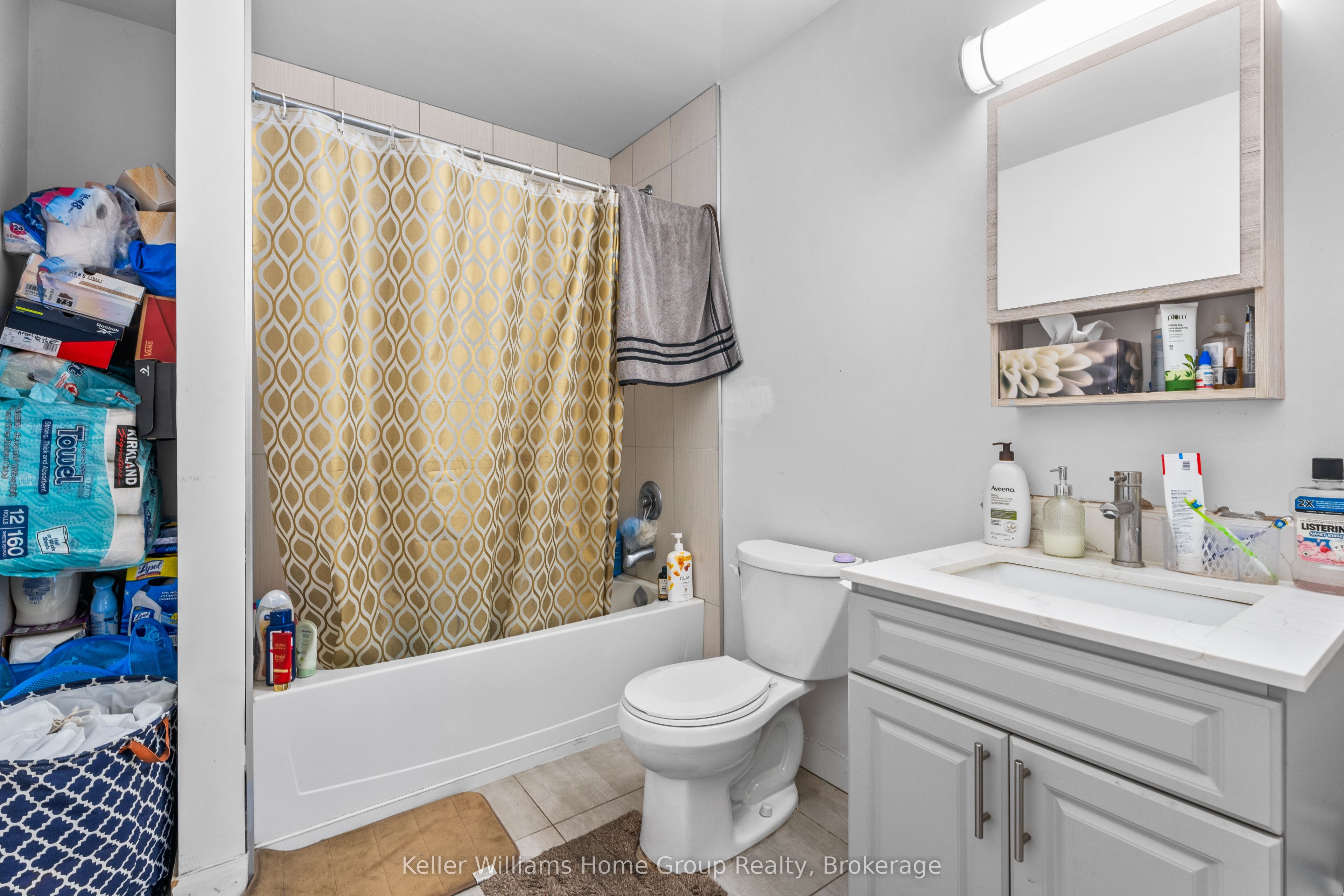 251 Hemlock Street 109 Property Photo 21