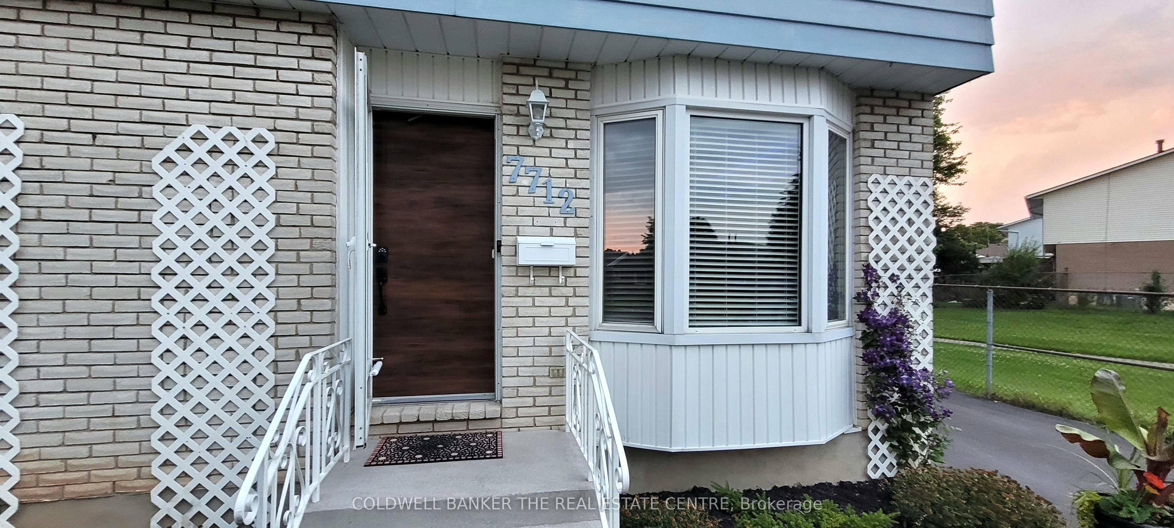 7712 S Jubilee Drive Property Photo 2