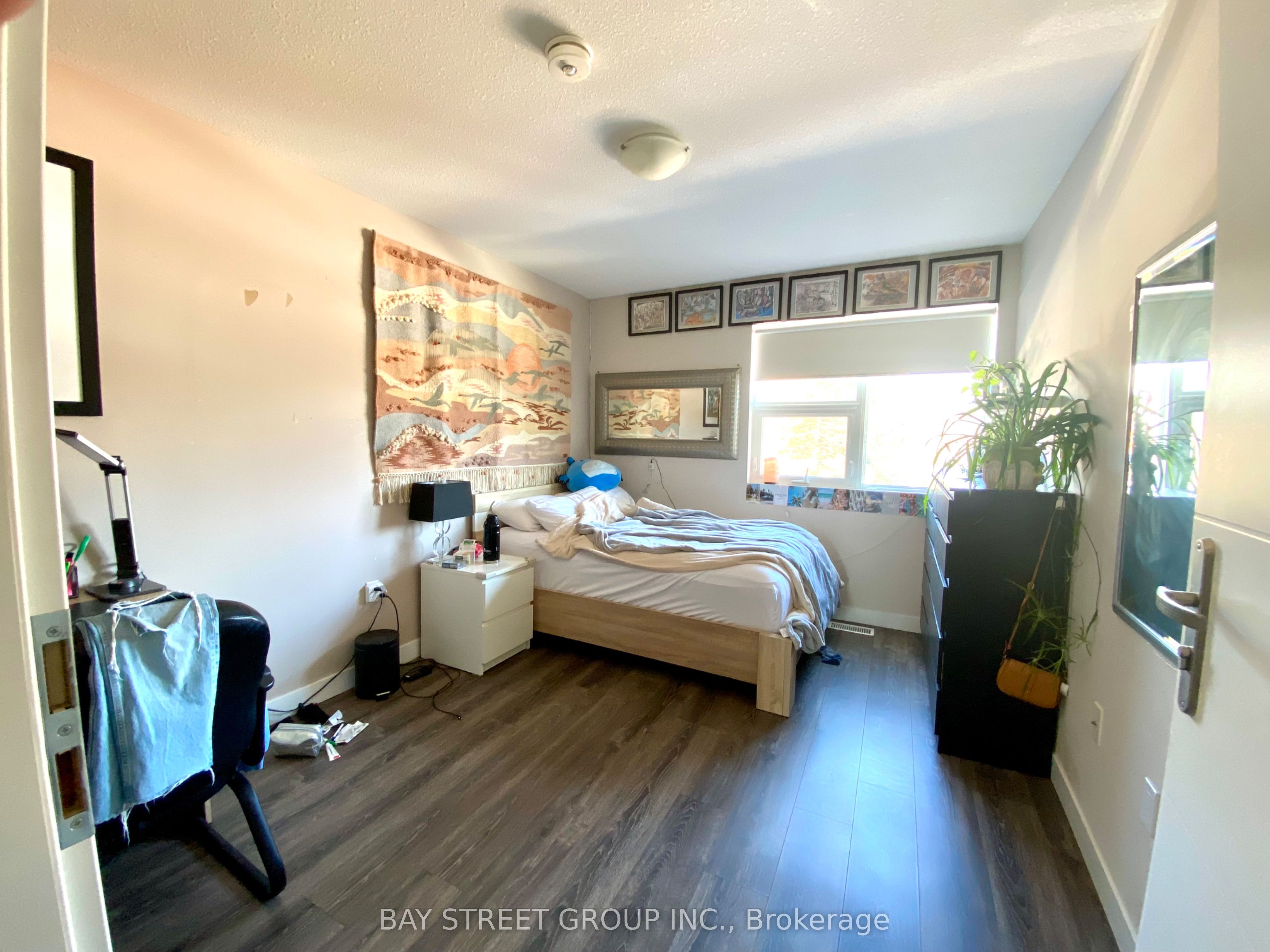 288 Albert Street 217 Property Photo 3