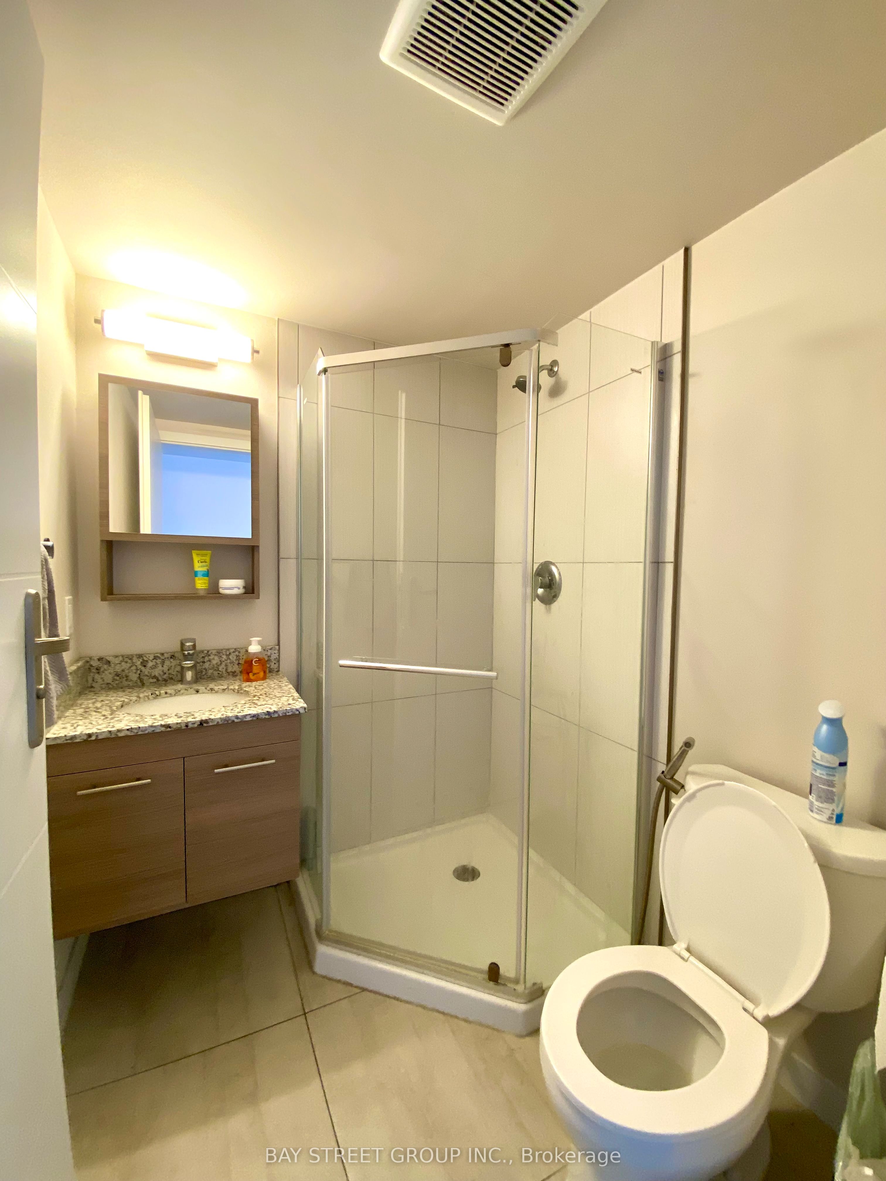 288 Albert Street 217 Property Photo 13