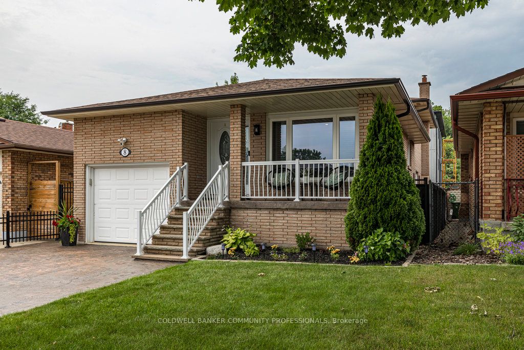 8 Colgate Court Property Photo 1