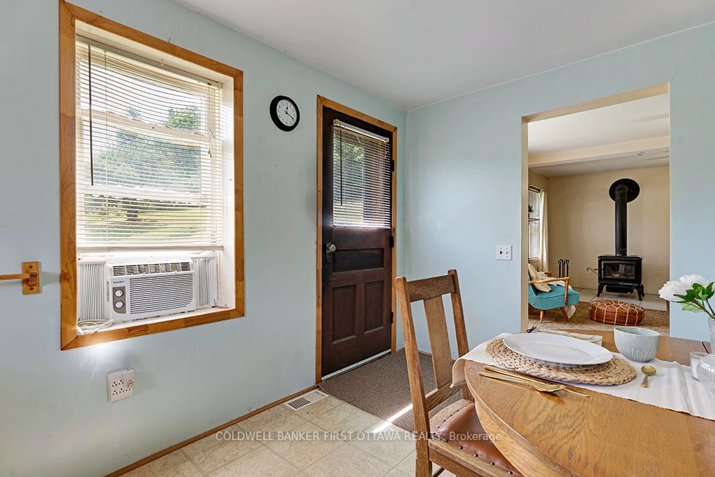 9252 Highway 511 Road Property Photo 11