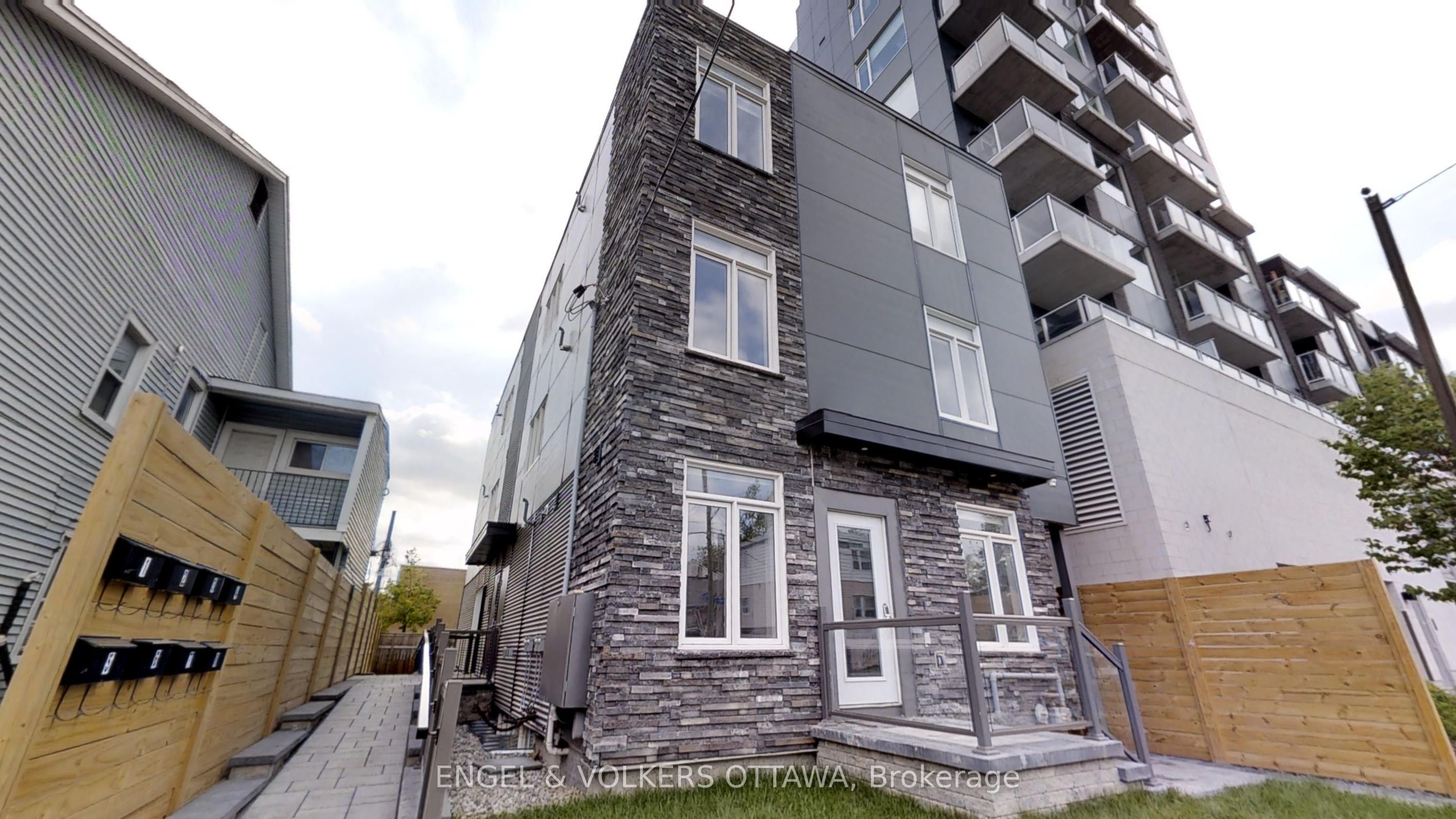 12 Jolliet Avenue 1 Property Photo 1