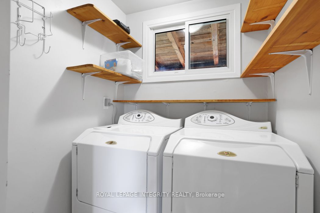 8 Hart Lane Property Photo 17