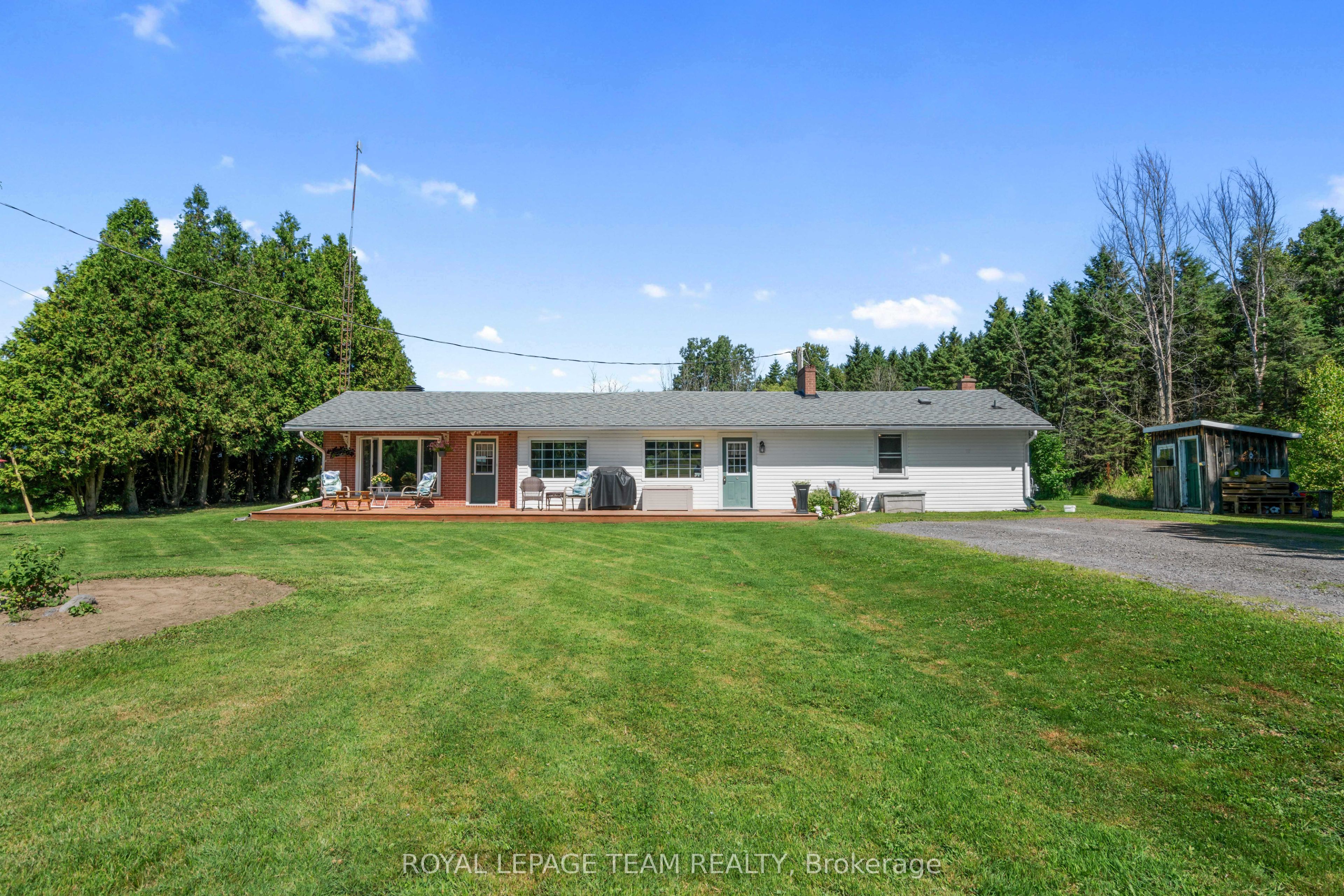 12135 County Road 2 Road Property Photo 1