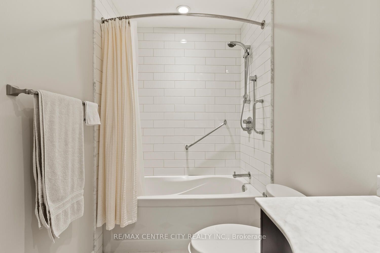 14 Doon Drive 37 Property Photo 28