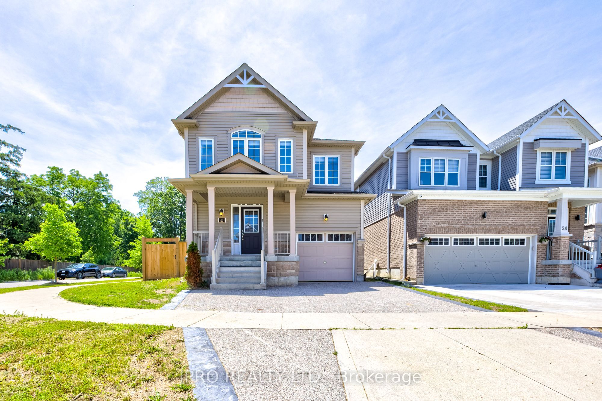 24 Plumridge Crescent Property Photo 1