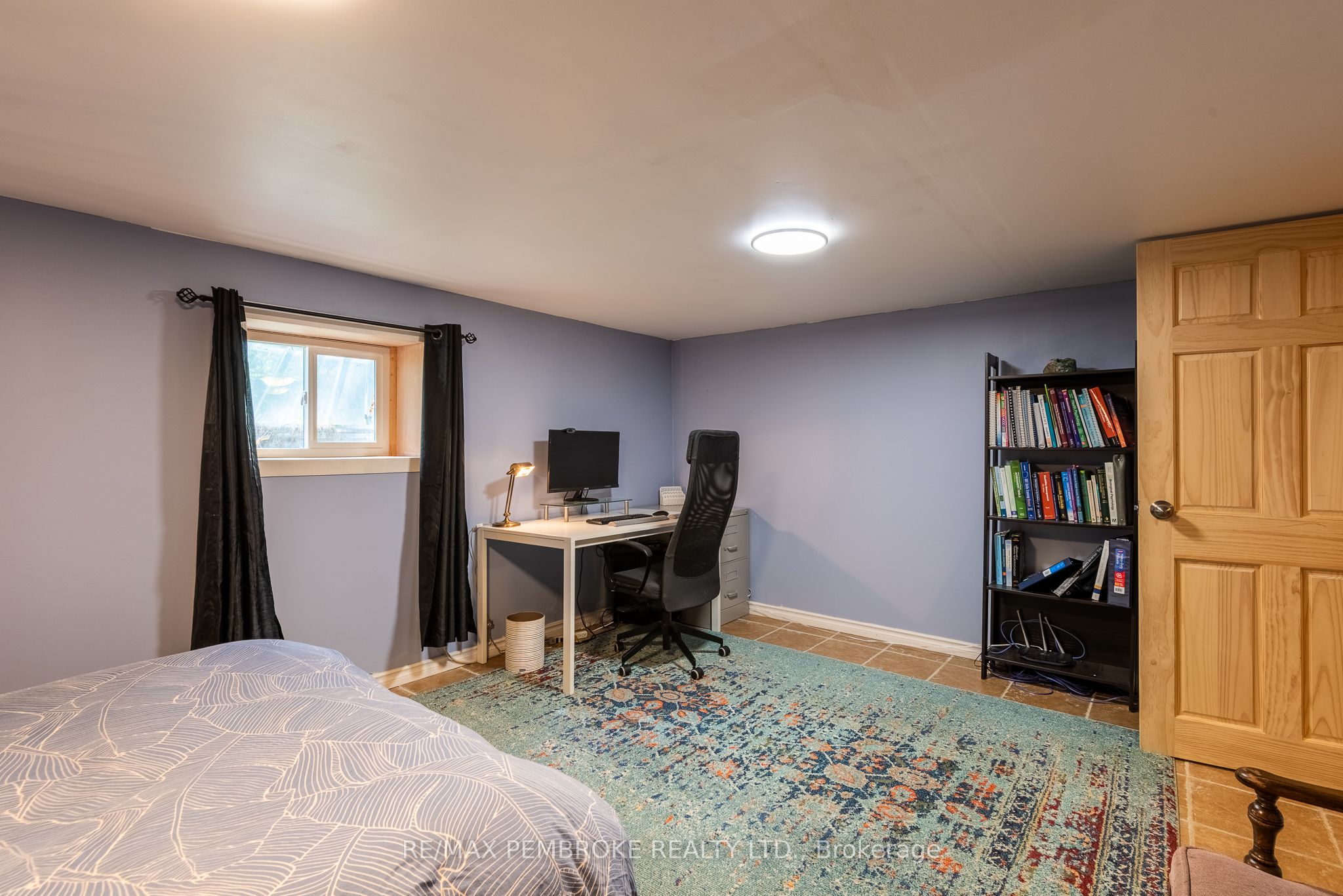 30 Ottawa Street Property Photo 30